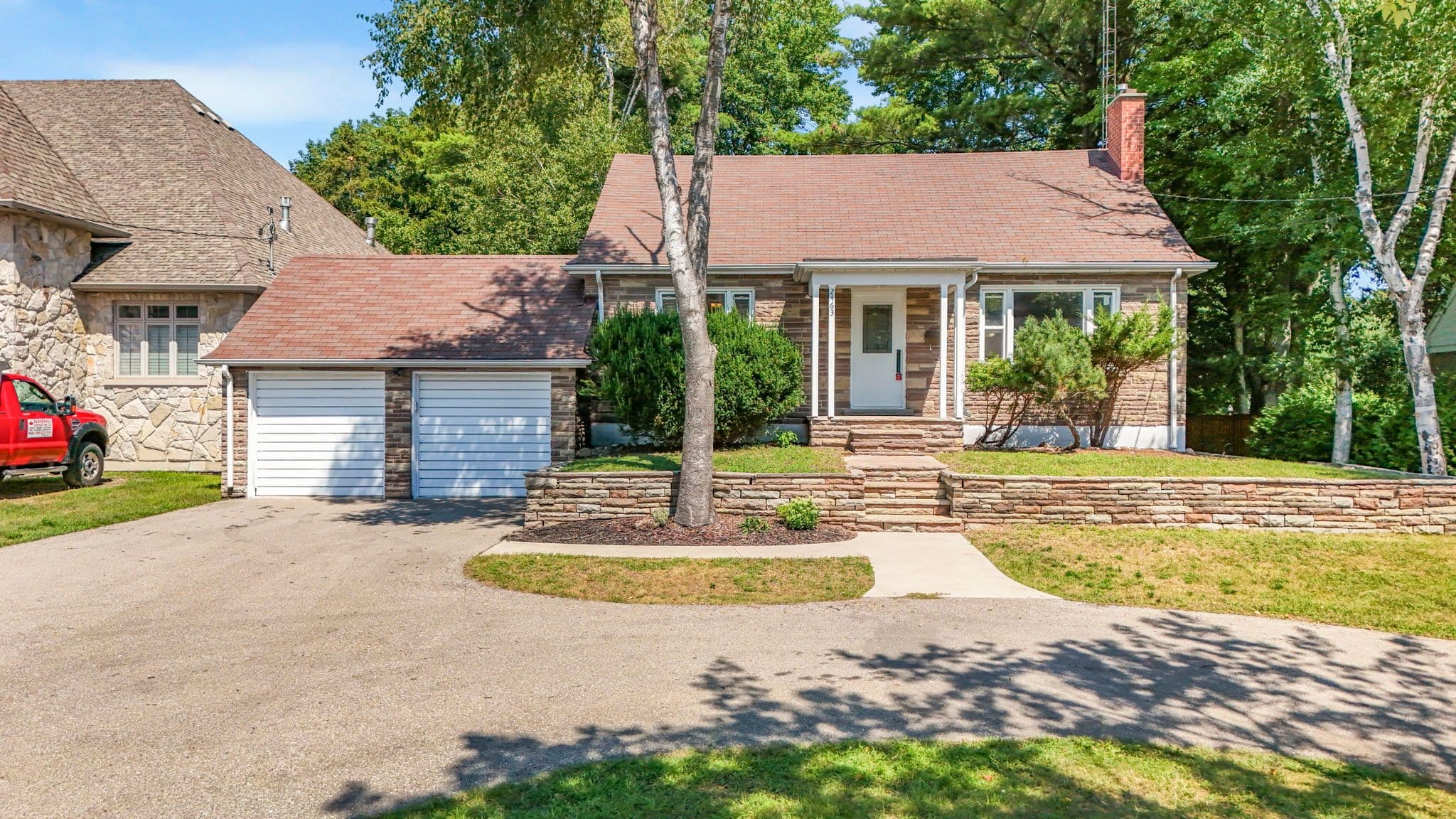 2463 Camilla Road Upper, Mississauga, ON L5A 2K4