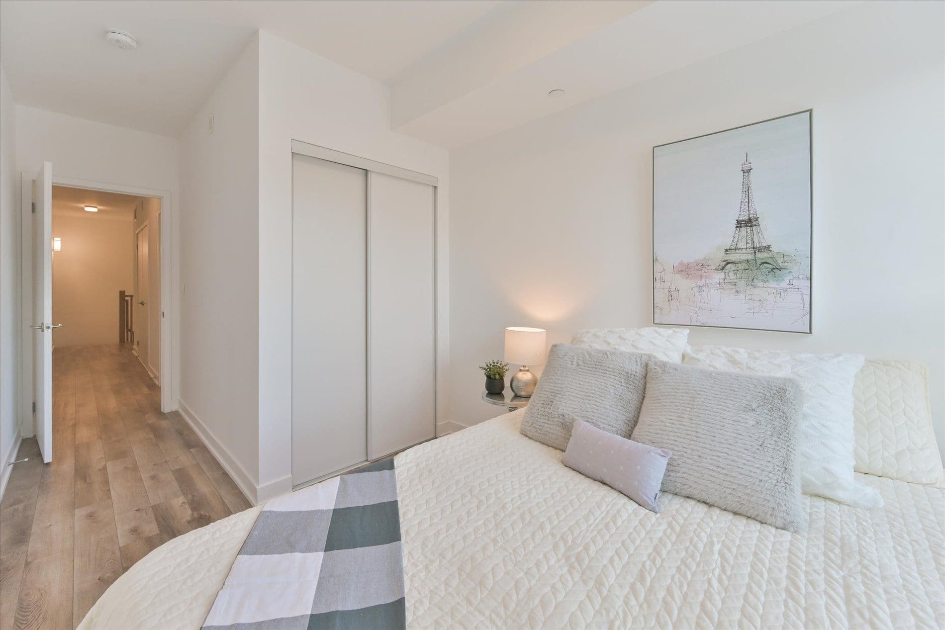 2100 Bridletowne Circle 111, Toronto E05, ON M1W 0A6