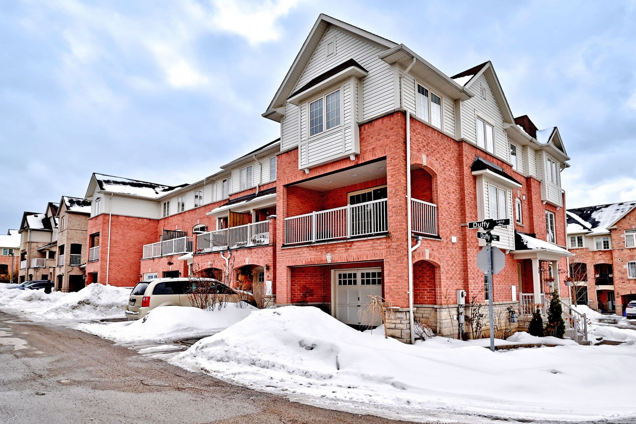 21 Hesketh Road, Ajax, ON L1Z 0K6