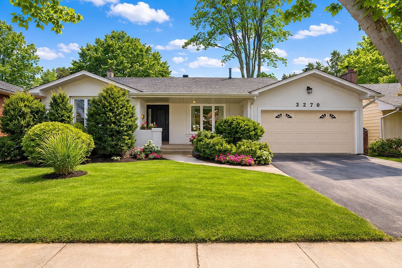 3270 Spruce Avenue, Burlington, ON L7N 1J4