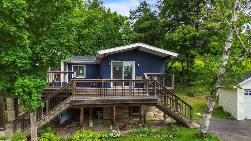 1004A ALMOND Lane, Frontenac, ON K0H 1B0