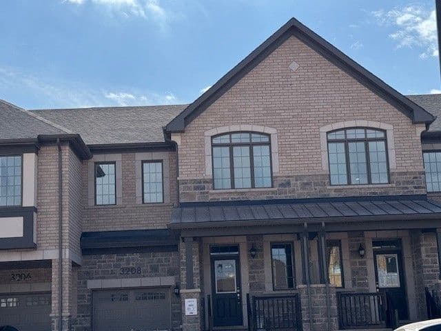 3208 Meadowridge Drive, Oakville, ON L6H 8B4