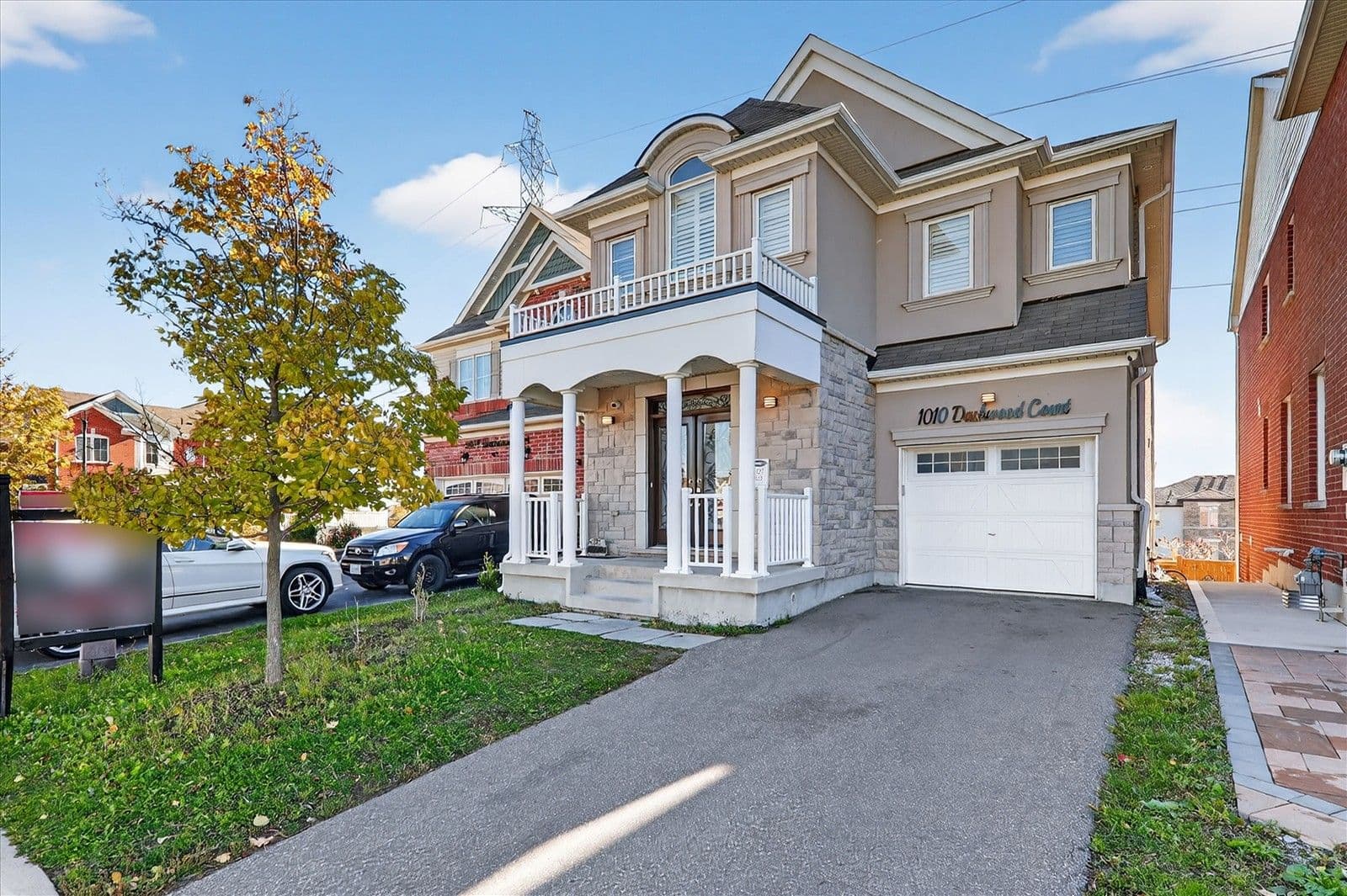 1010 Dashwood Court, Pickering, ON L1V 2P8