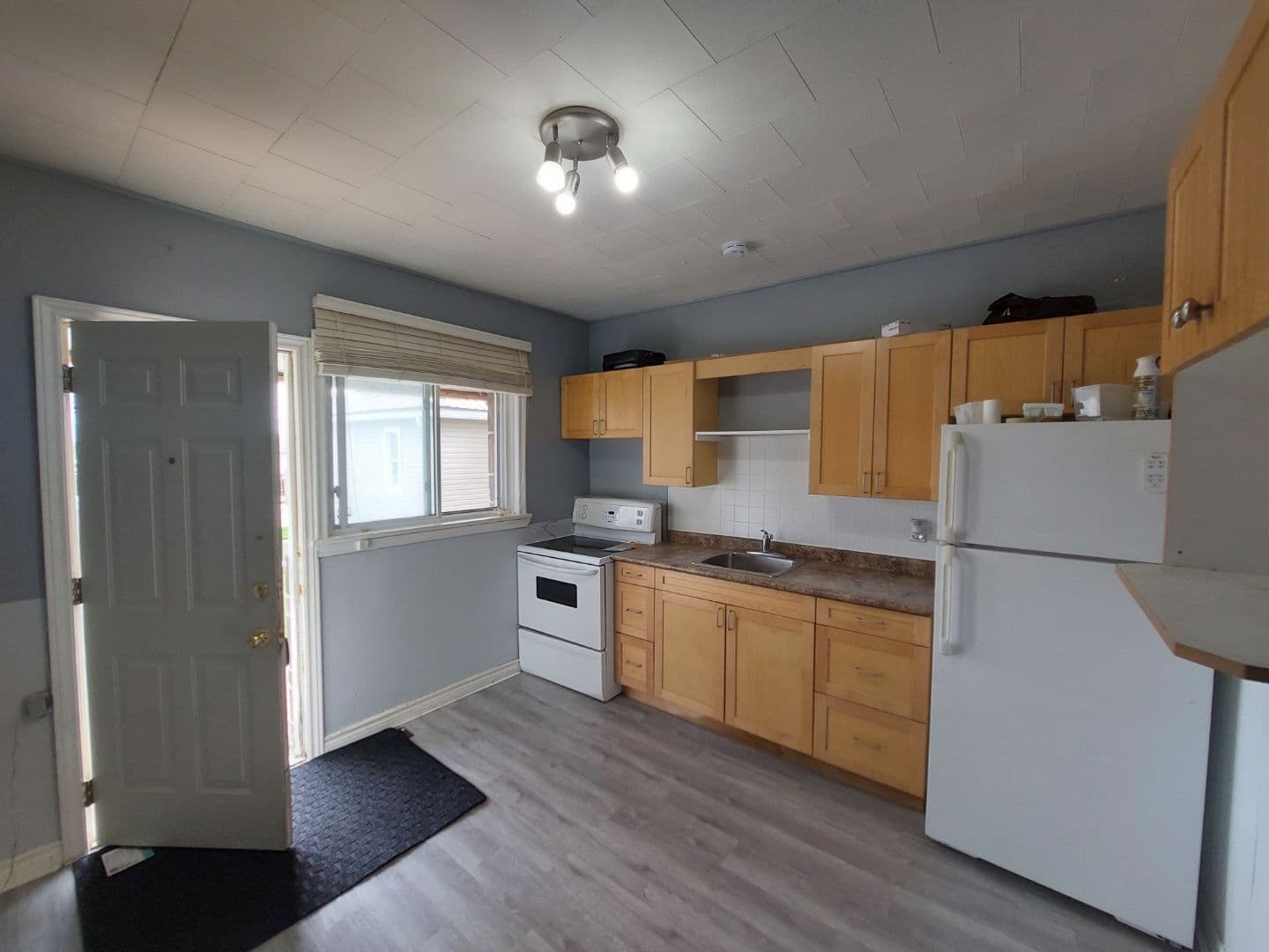 356 Barrie Road 5, Orillia, ON L3V 2R9