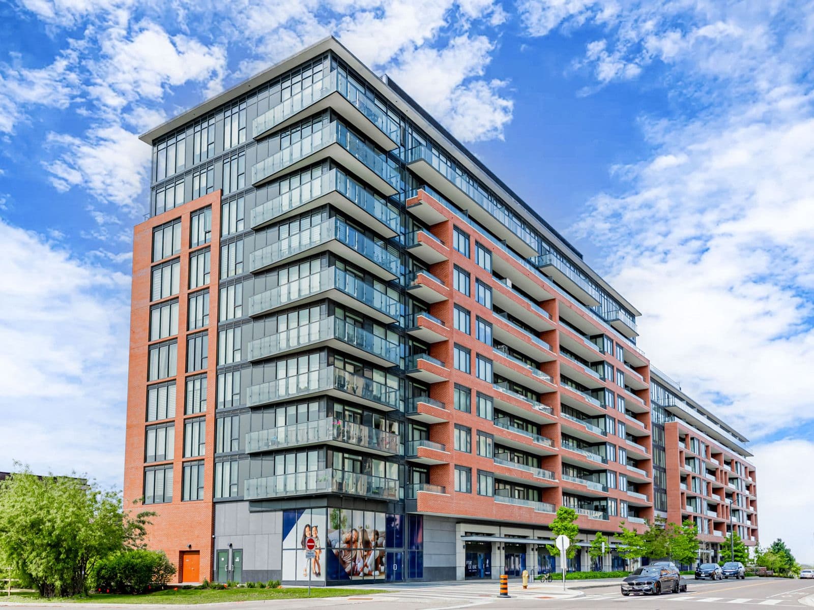 99 Eagle Rock Way 322, Vaughan, ON L6A 5A7