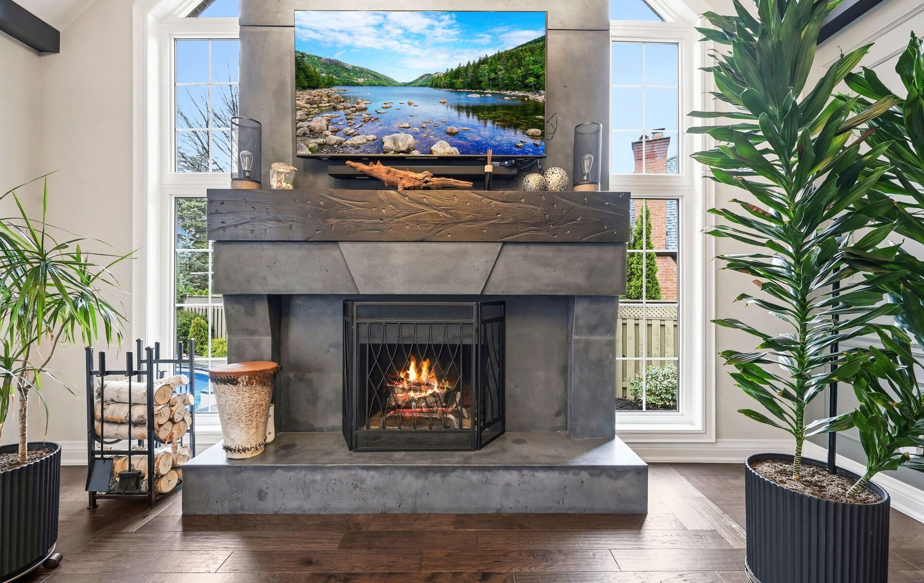 1095 Geran Crescent, Mississauga, ON L5H 4A9