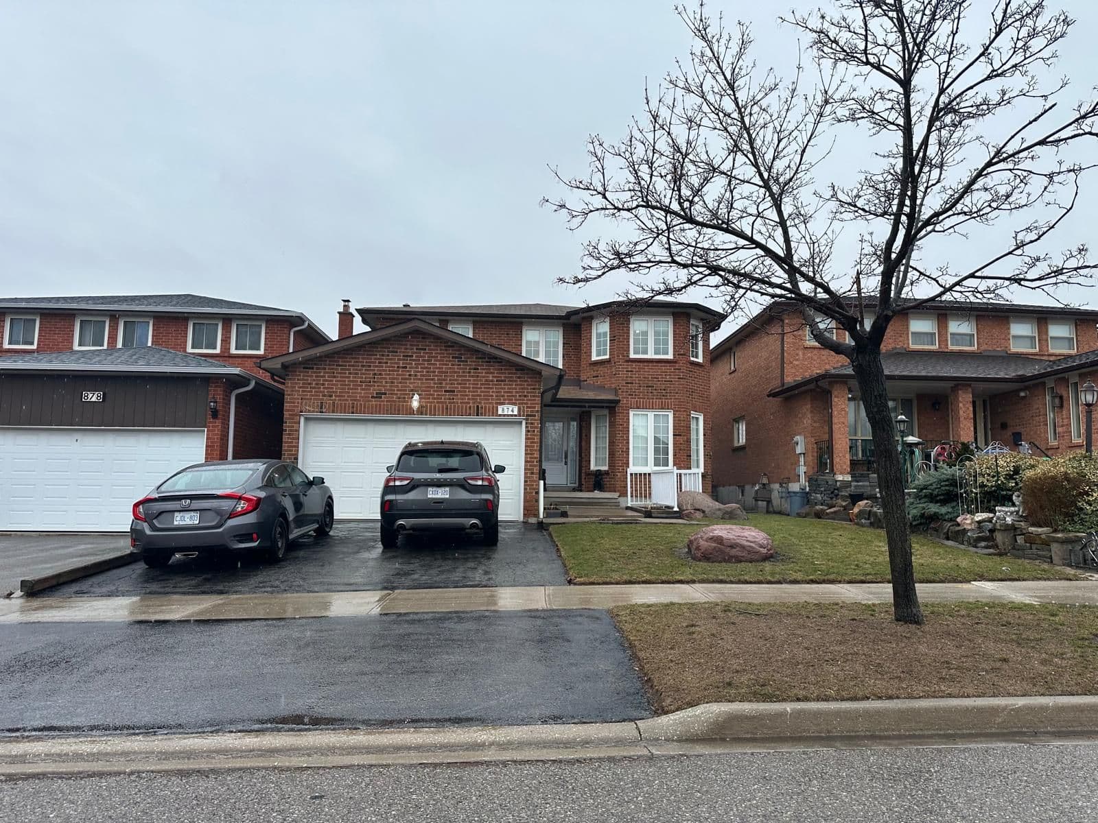 874 Wetherby Lane N, Mississauga, ON L4W 4S9