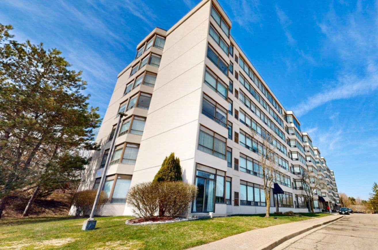 521 Riverside Drive 106, London North, ON N6H 5E2