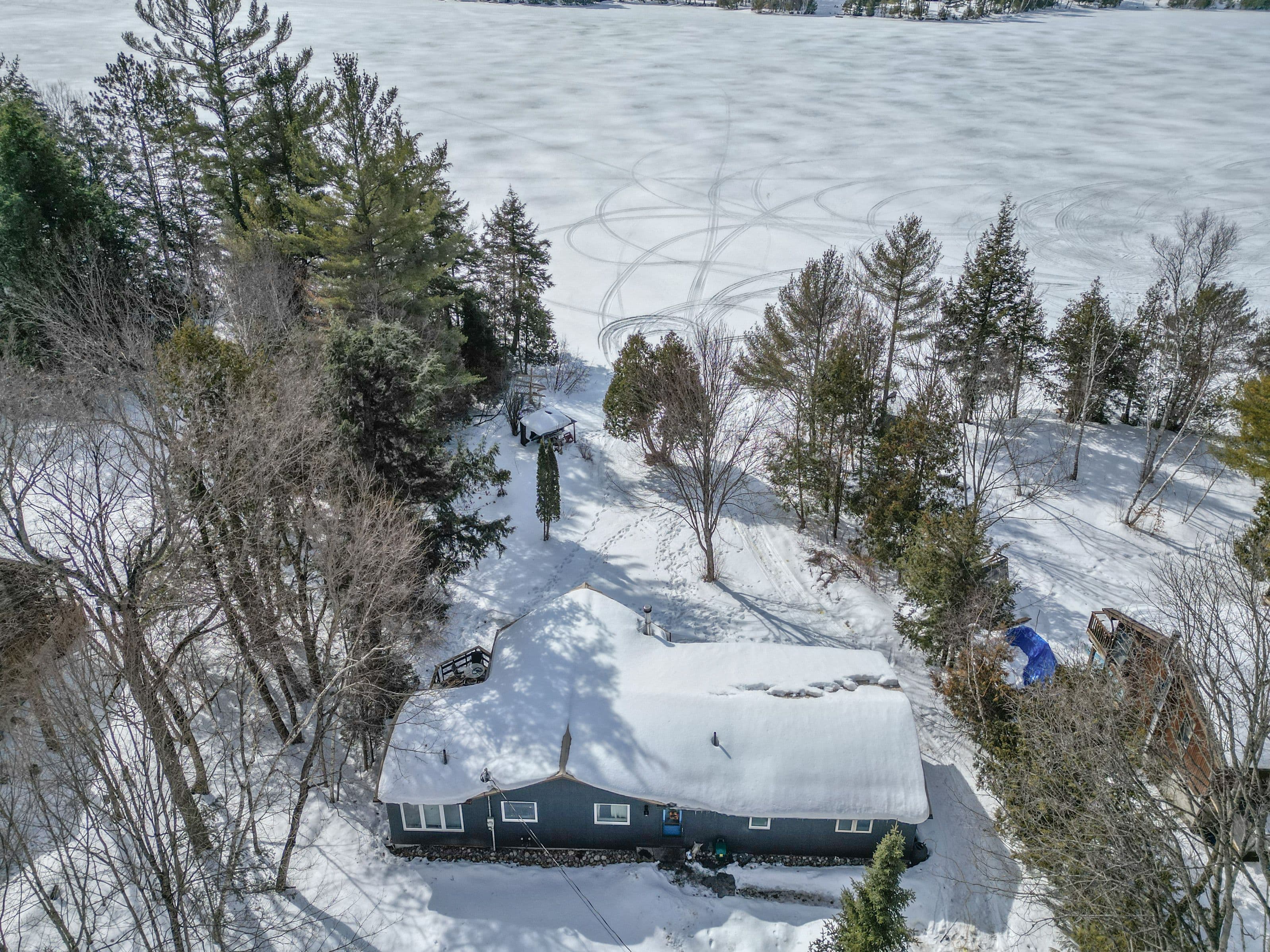 810 East Waseosa Lake Road, Huntsville, ON P1H 2J4