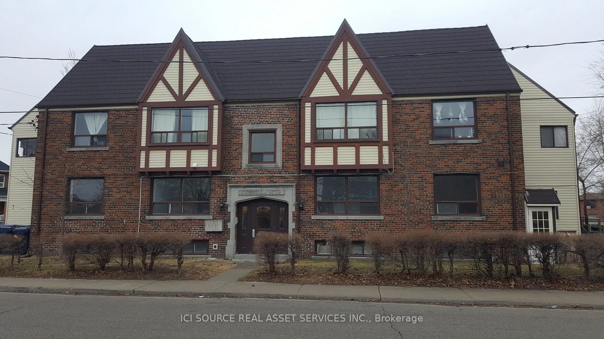 44 Bartonville Avenue W 5, Toronto W04, ON M6M 2B5