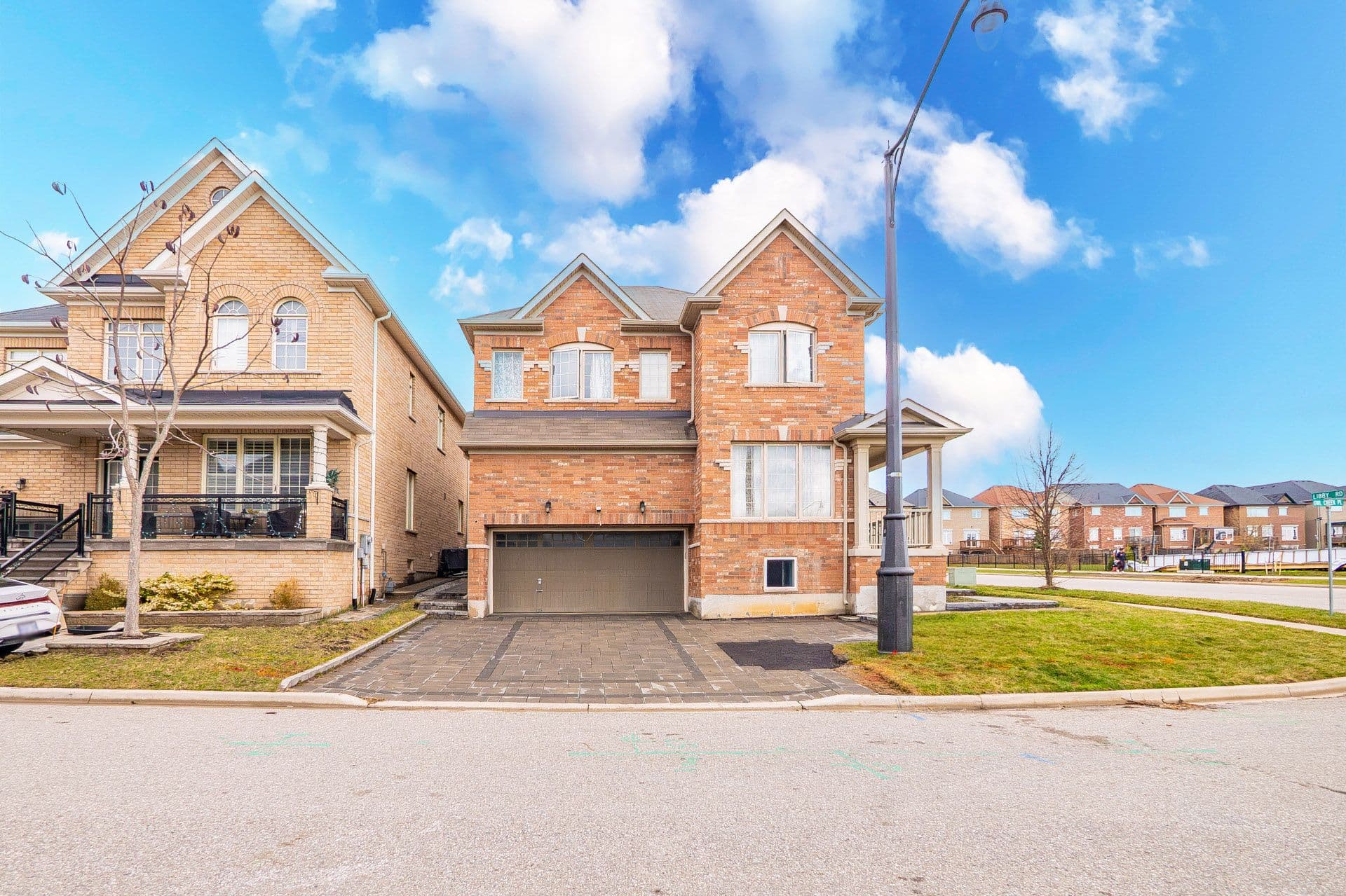 6 Libby Road, Brampton, ON L6Y 0X7