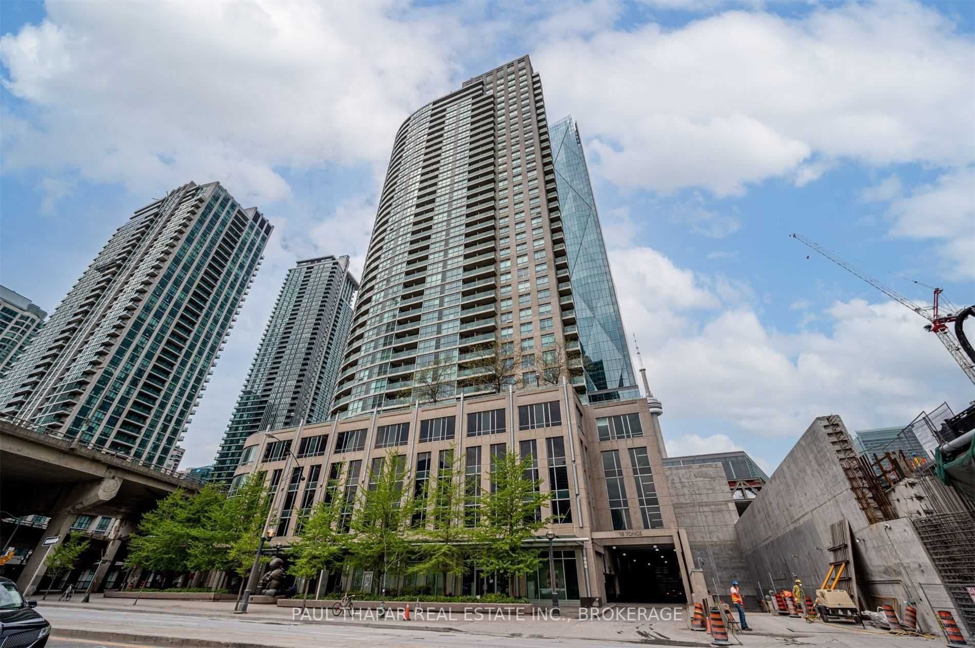 18 Yonge Street 2411, Toronto C01, ON M5E 1R4