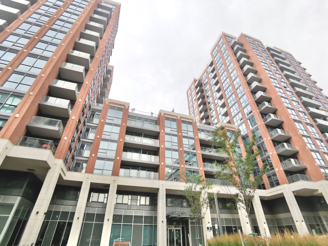 31 Tippett Road 209, Toronto C06, ON M3H 0C8