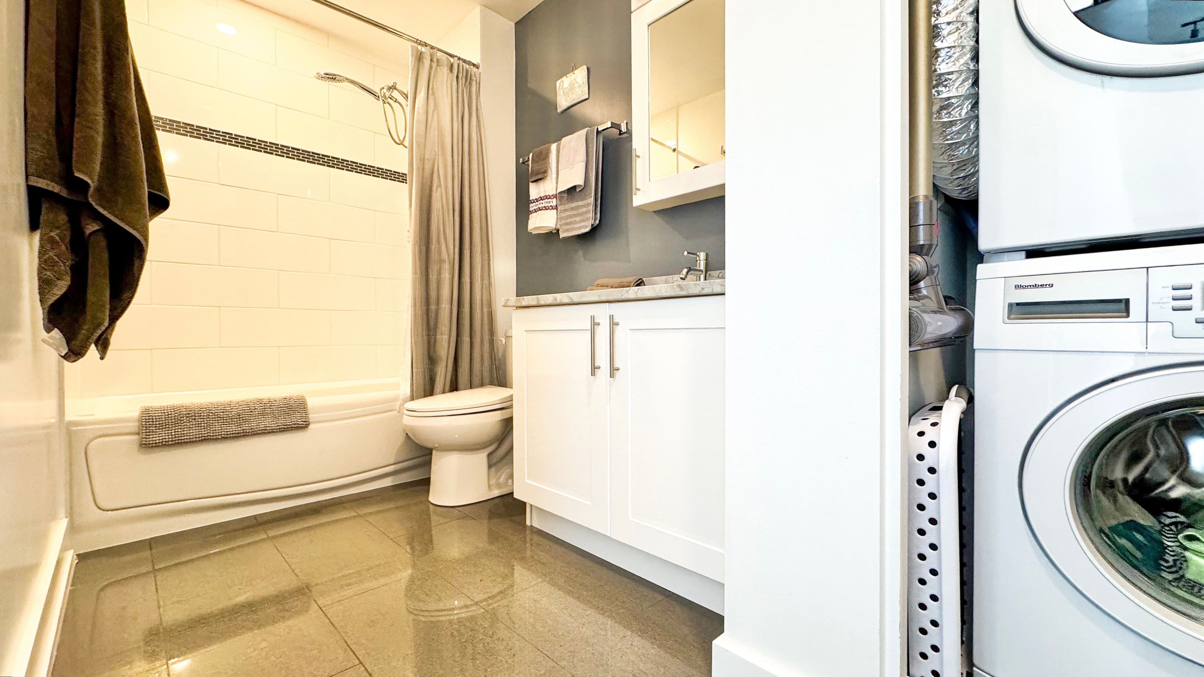 40 Nepean Street N 2706, Ottawa Centre, ON K2P 0X5