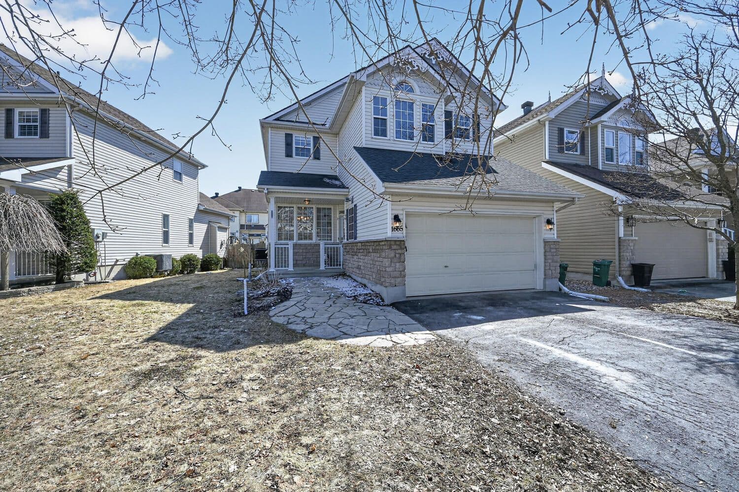 1665 Frenette Street, Orleans - Cumberland and Area, ON K4A 4L4