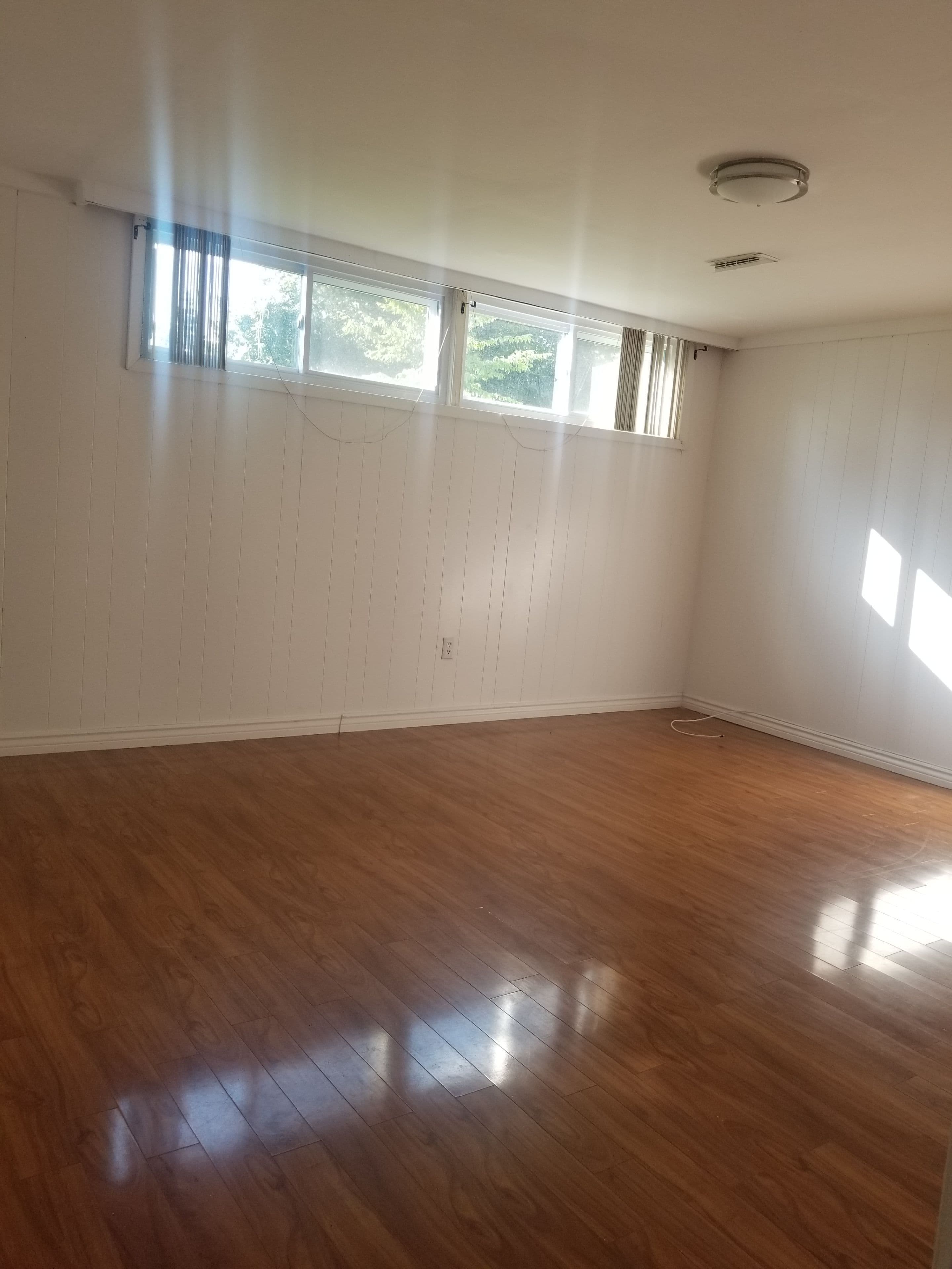 104 Pintail Crescent Bsmt, Toronto C13, ON M3A 2Y7