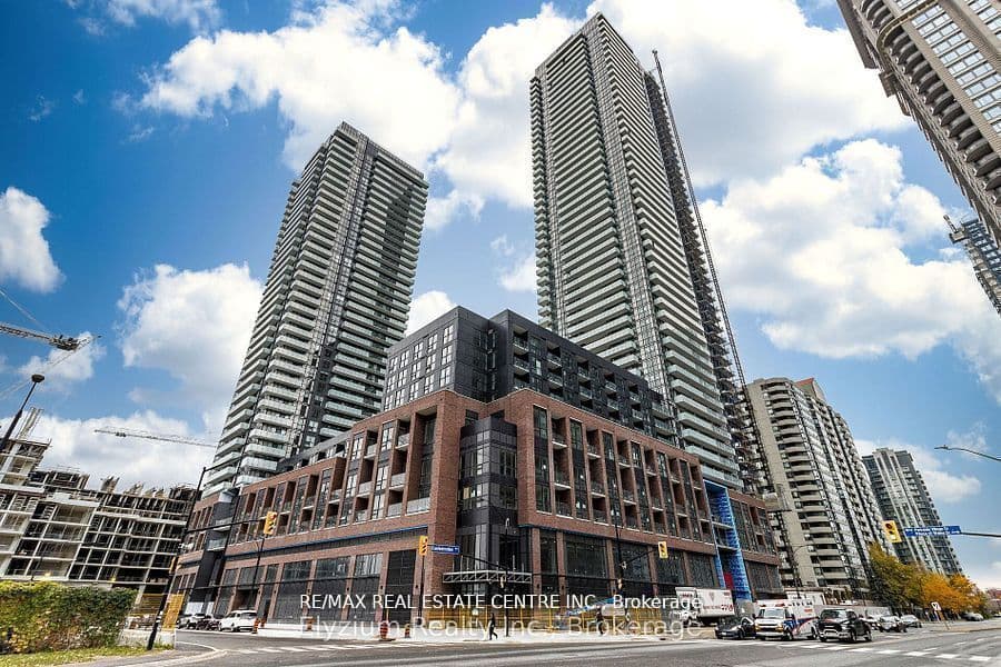 430 Square One Drive 4301, Mississauga, ON L5B 0L6