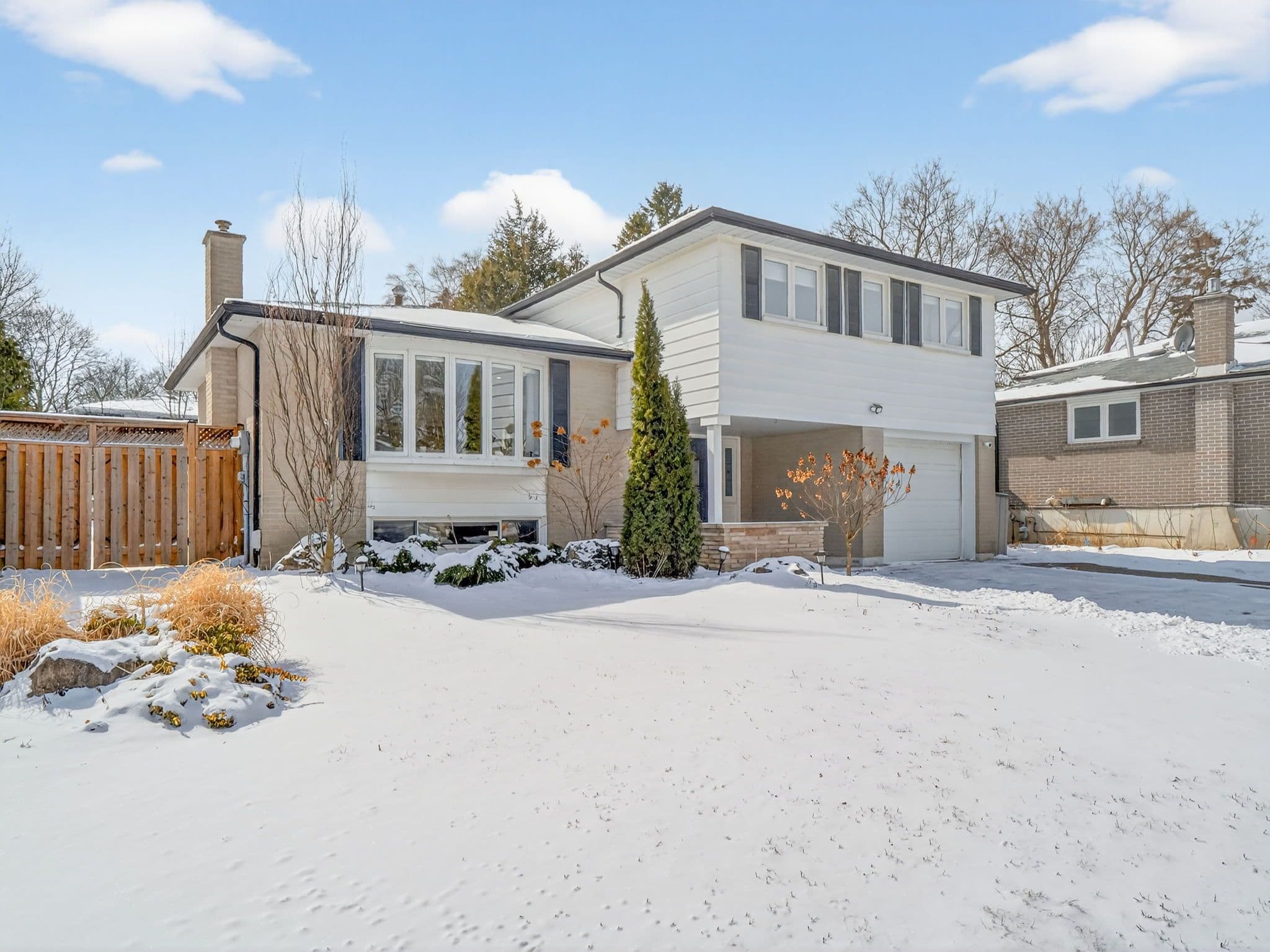 107 Orchard Heights N/A, Aurora, ON L4G 2Z8