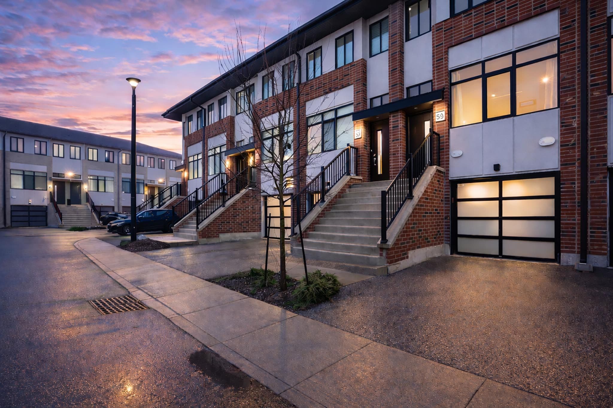 59 Markle Crescent, Hamilton, ON L9G 0H3