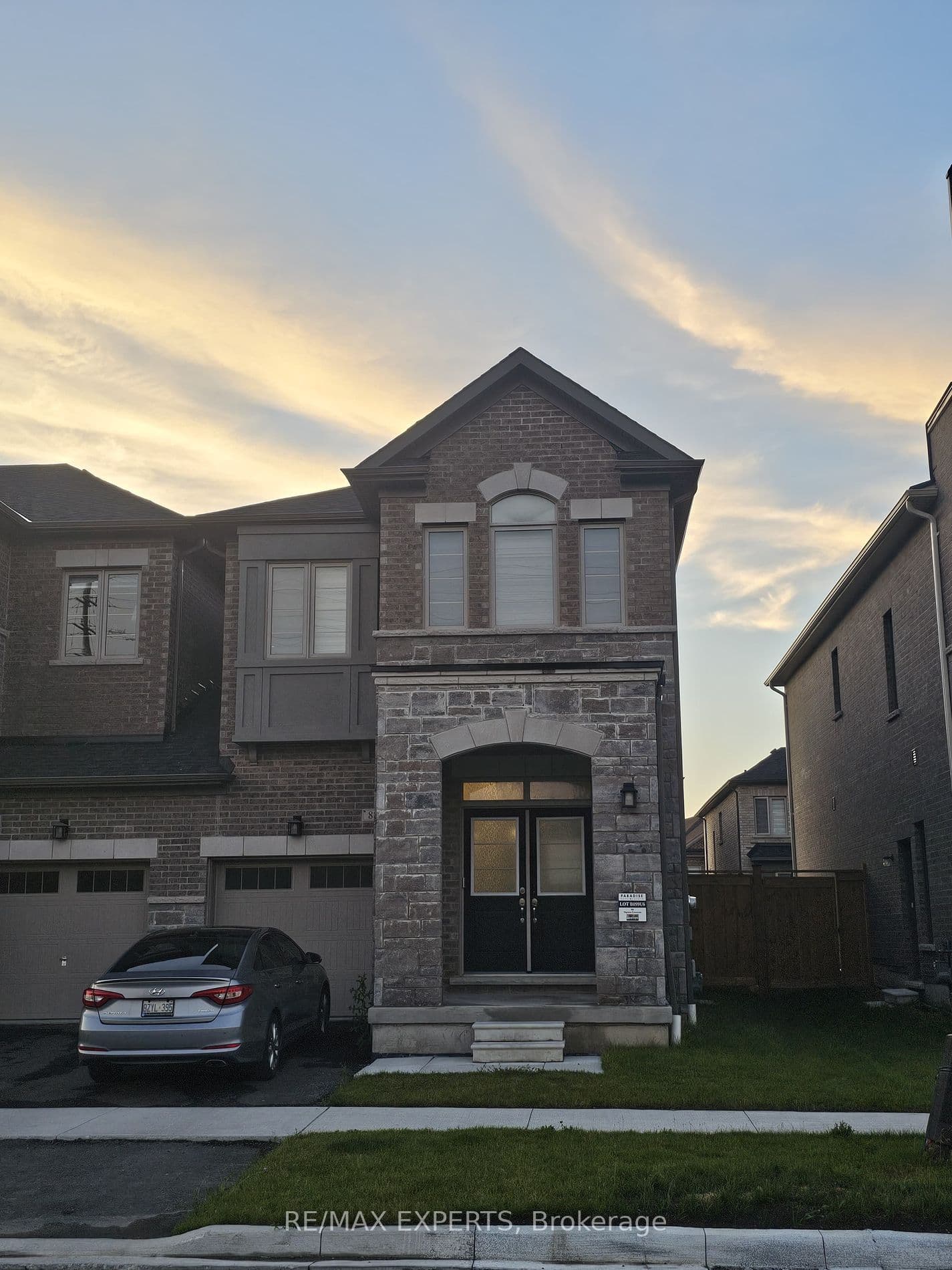 88 Ogston Crescent, Whitby, ON L1P 0H2