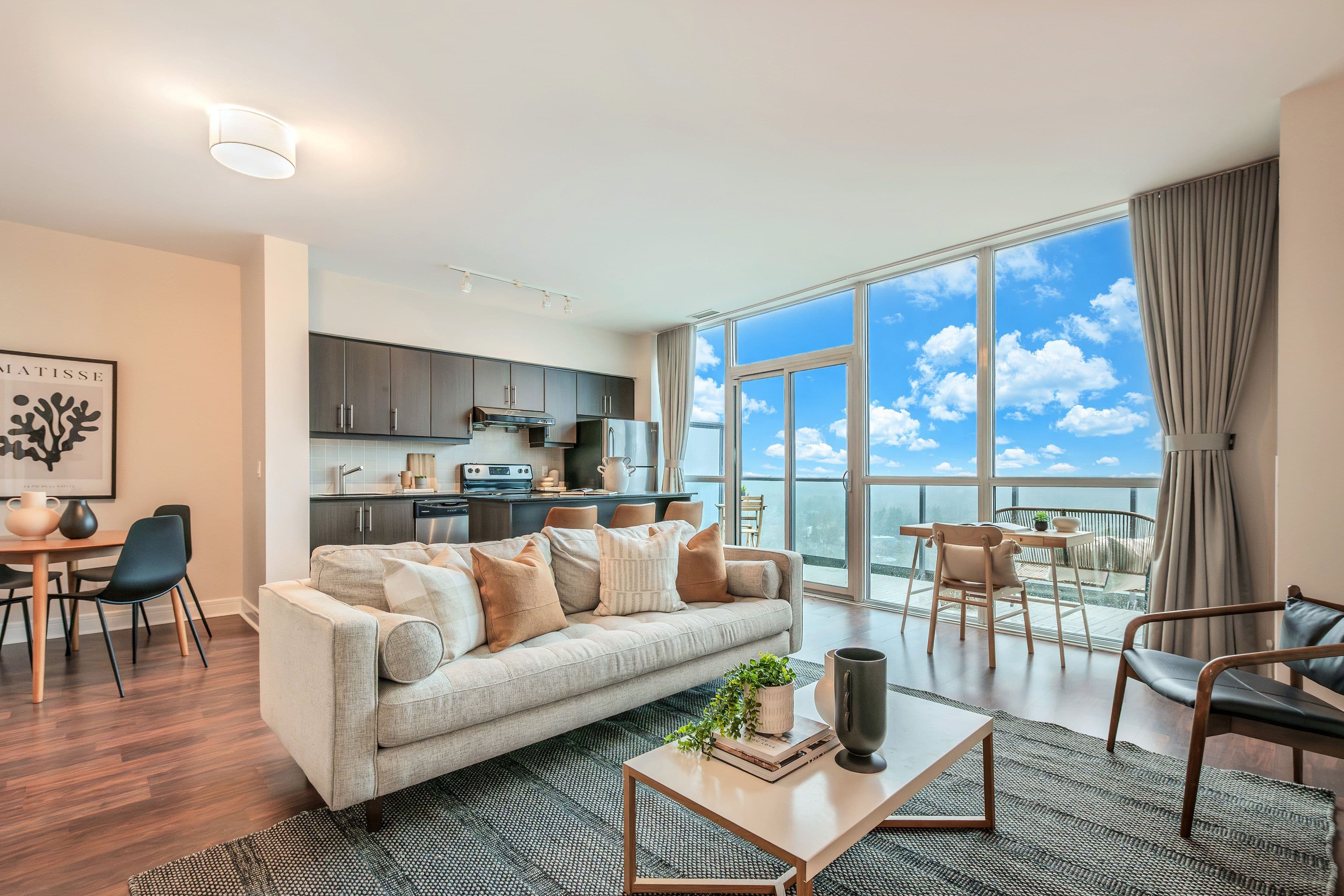 35 Brian Peck Crescent PH2, Toronto C11, ON M4G 0A5