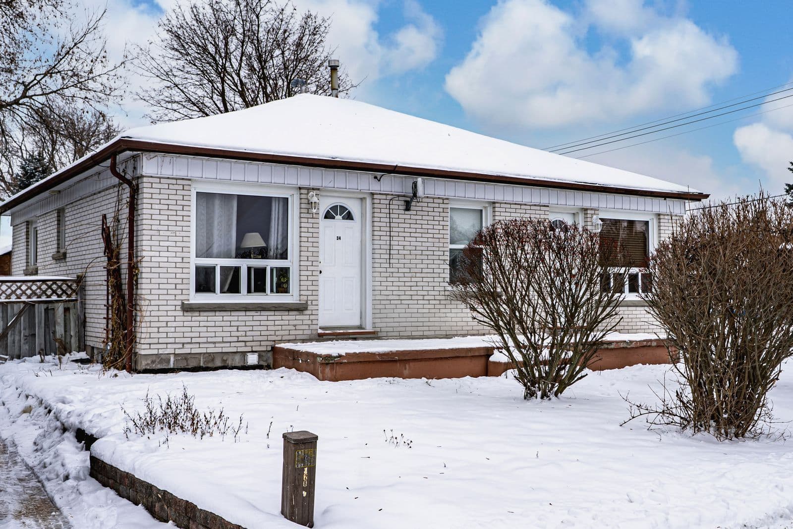 34/36 Centre Street, Essa, ON L0M 1B0