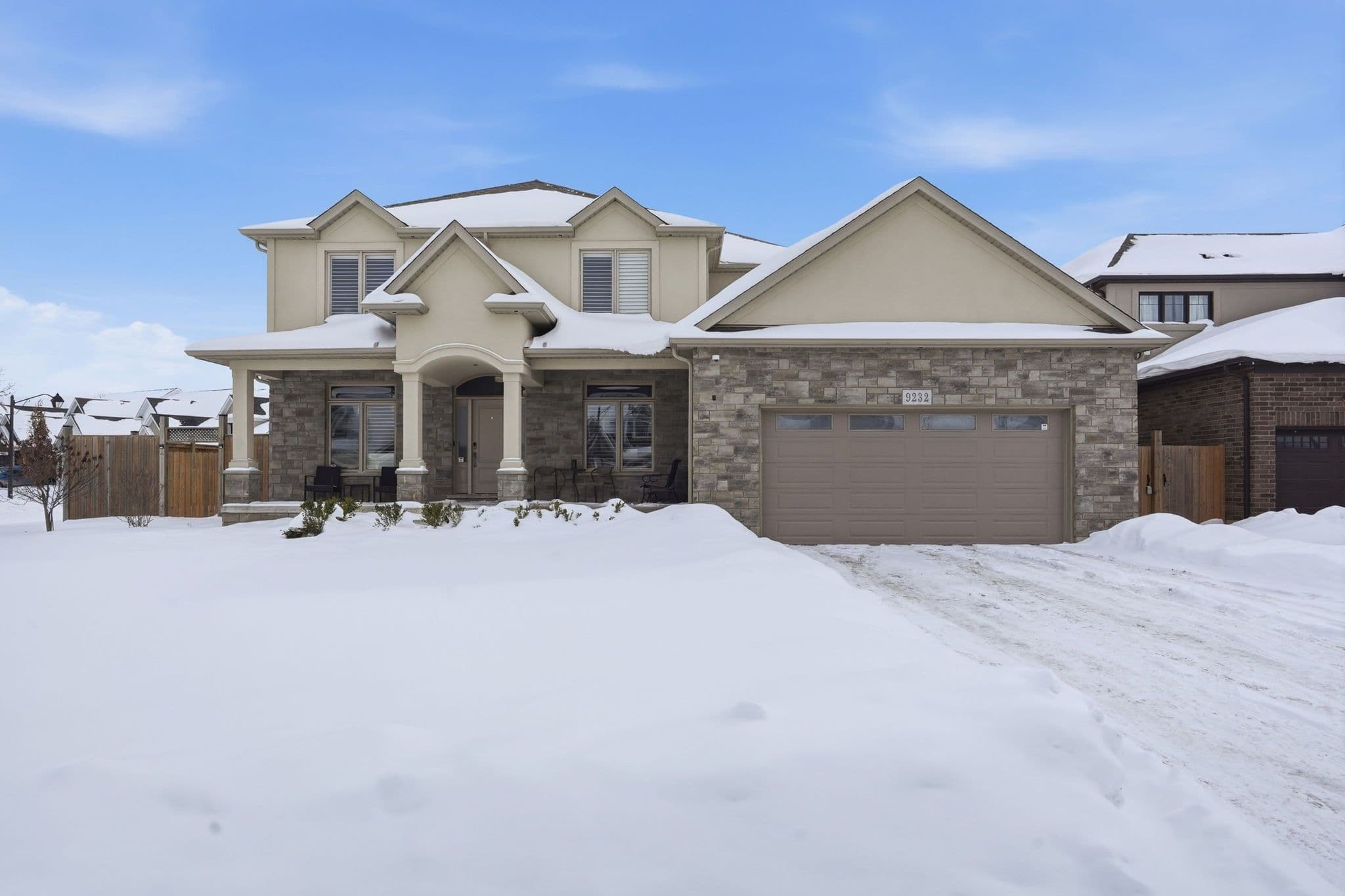 9232 Shoveller Drive, Niagara Falls, ON L2H 0M3
