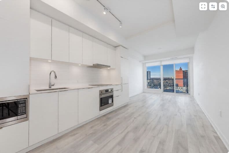 7 Golden Lion Heights N N543, Toronto C14, ON M2M 4E7