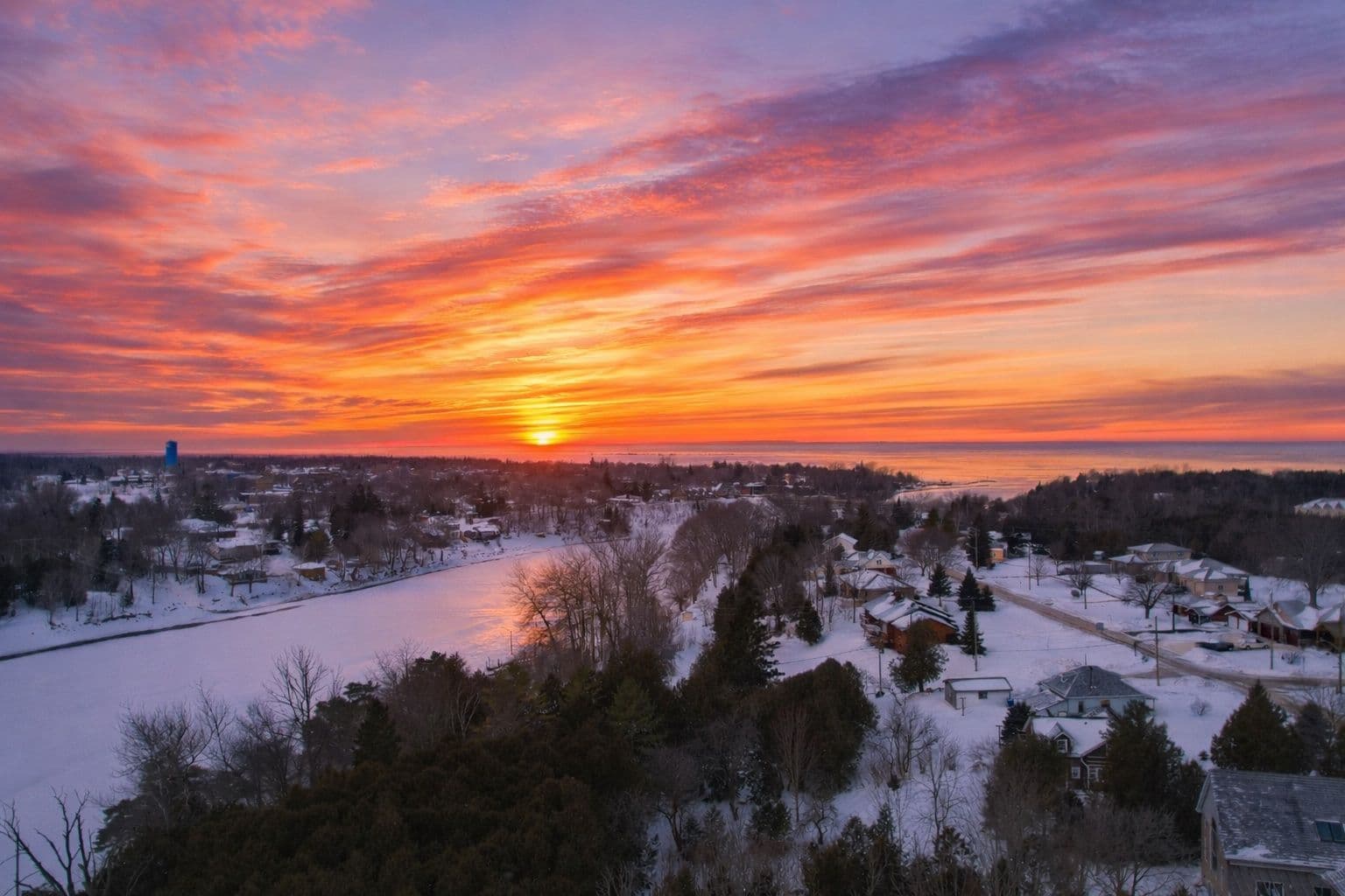 237 S Rankin Street, Saugeen Shores, ON N0H 2L0