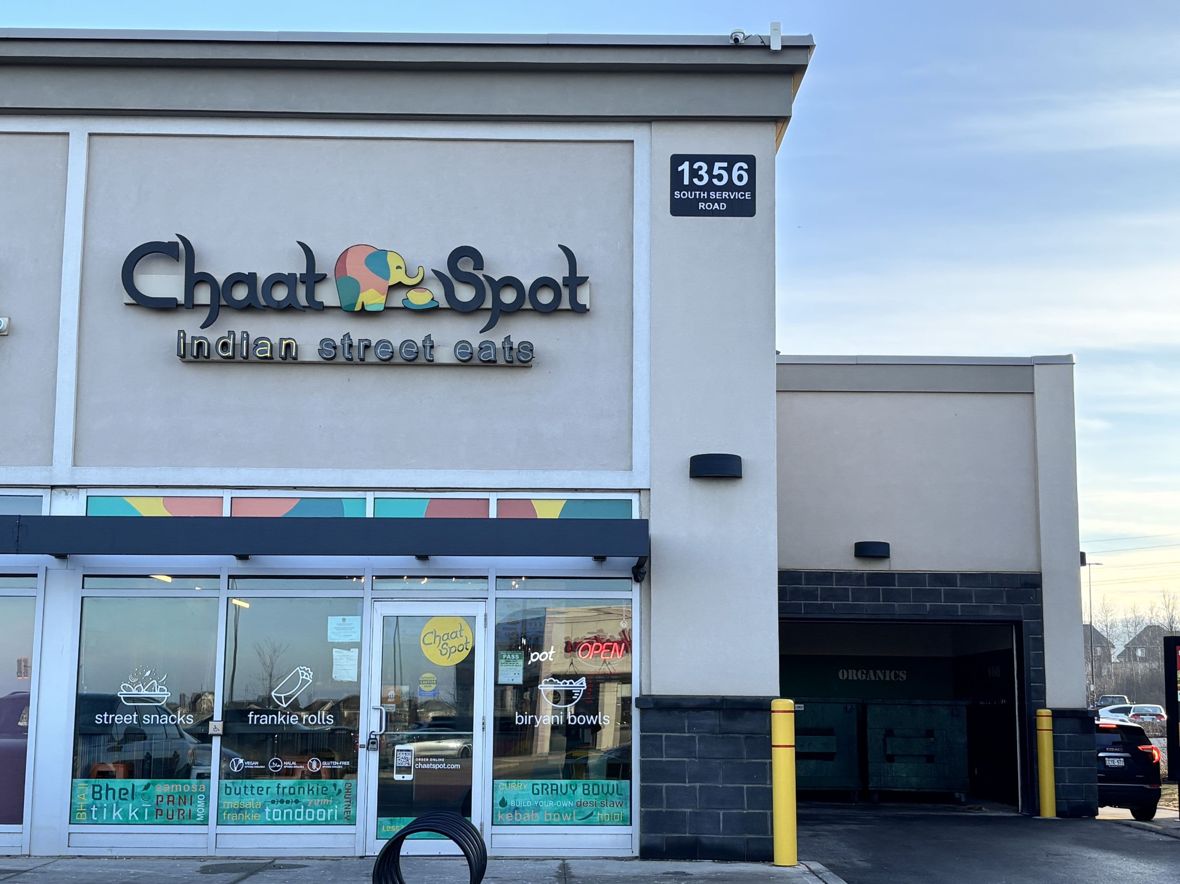 1356 S South Service Road S Unit #4, Hamilton, ON L8E 5C5