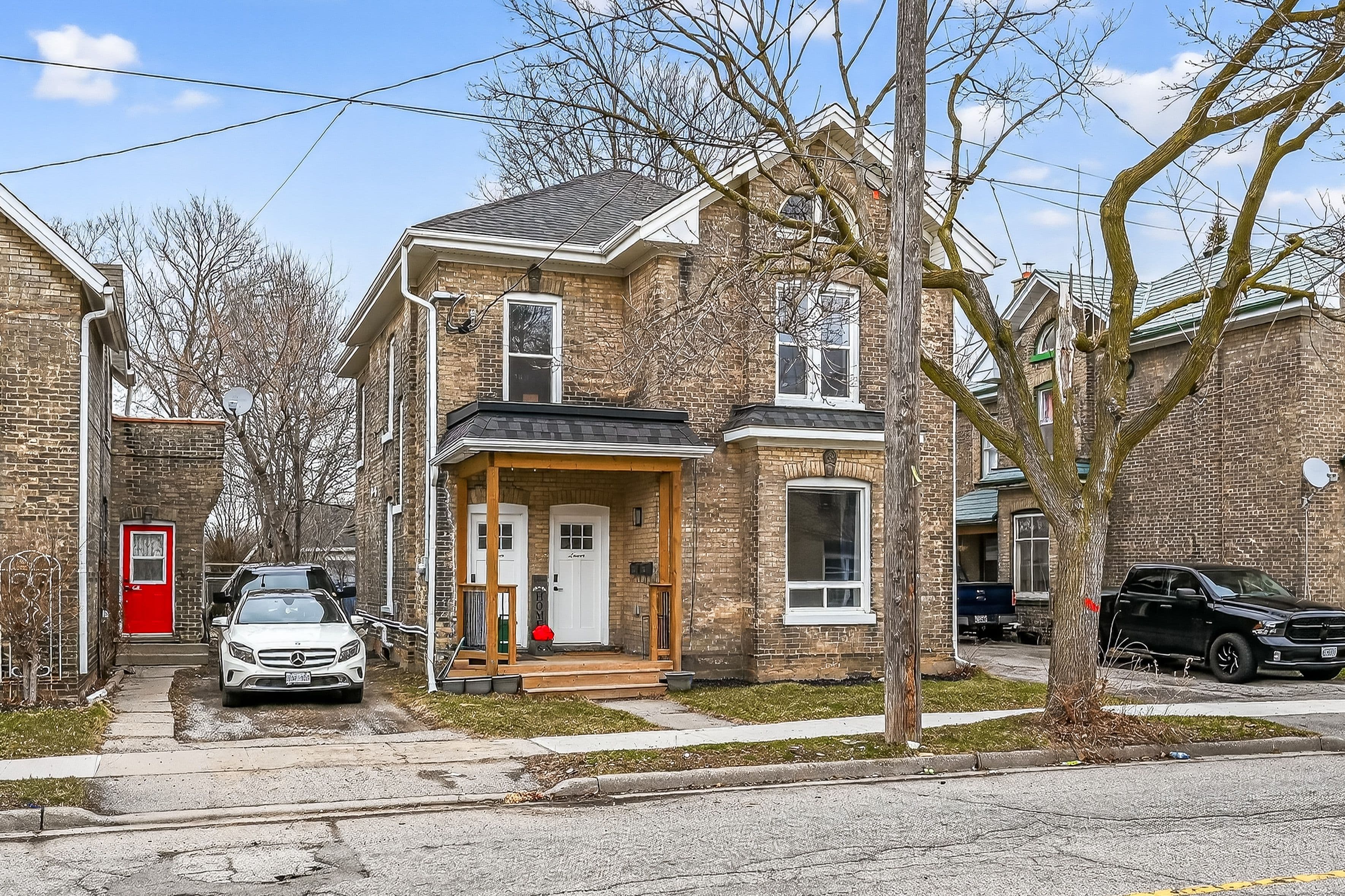 238 DARLING Street 1, Brantford, ON N3S 3X2