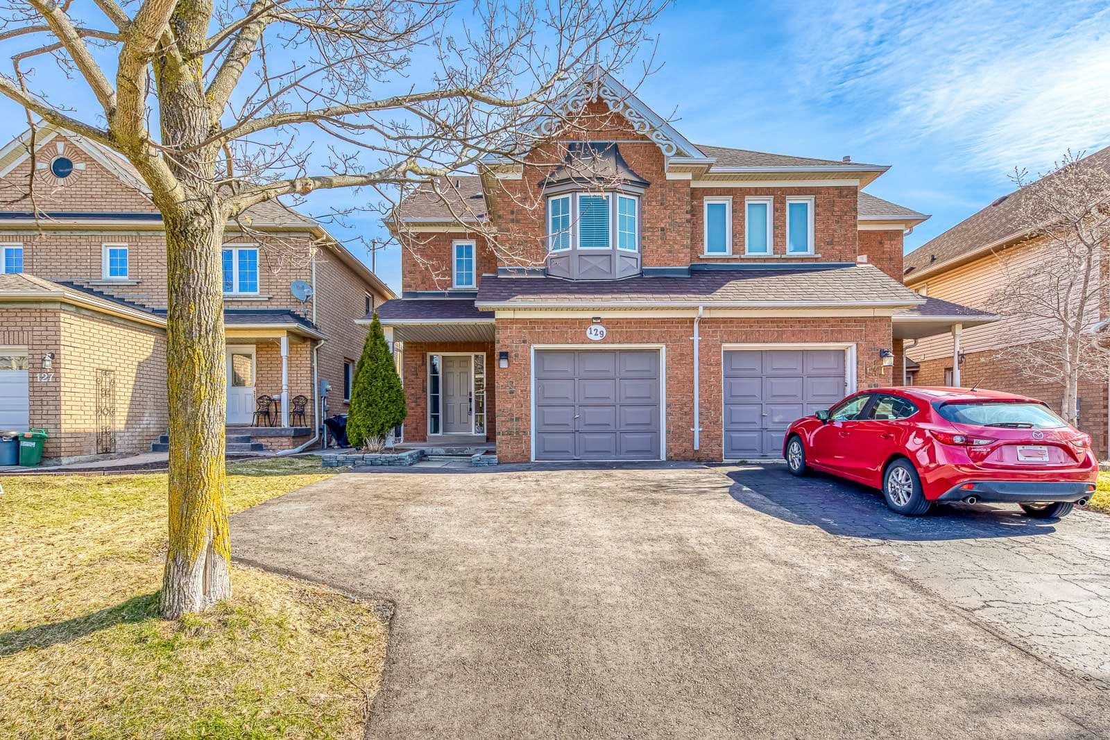 129 Harnesworth Crescent, Hamilton, ON L8B 0J5