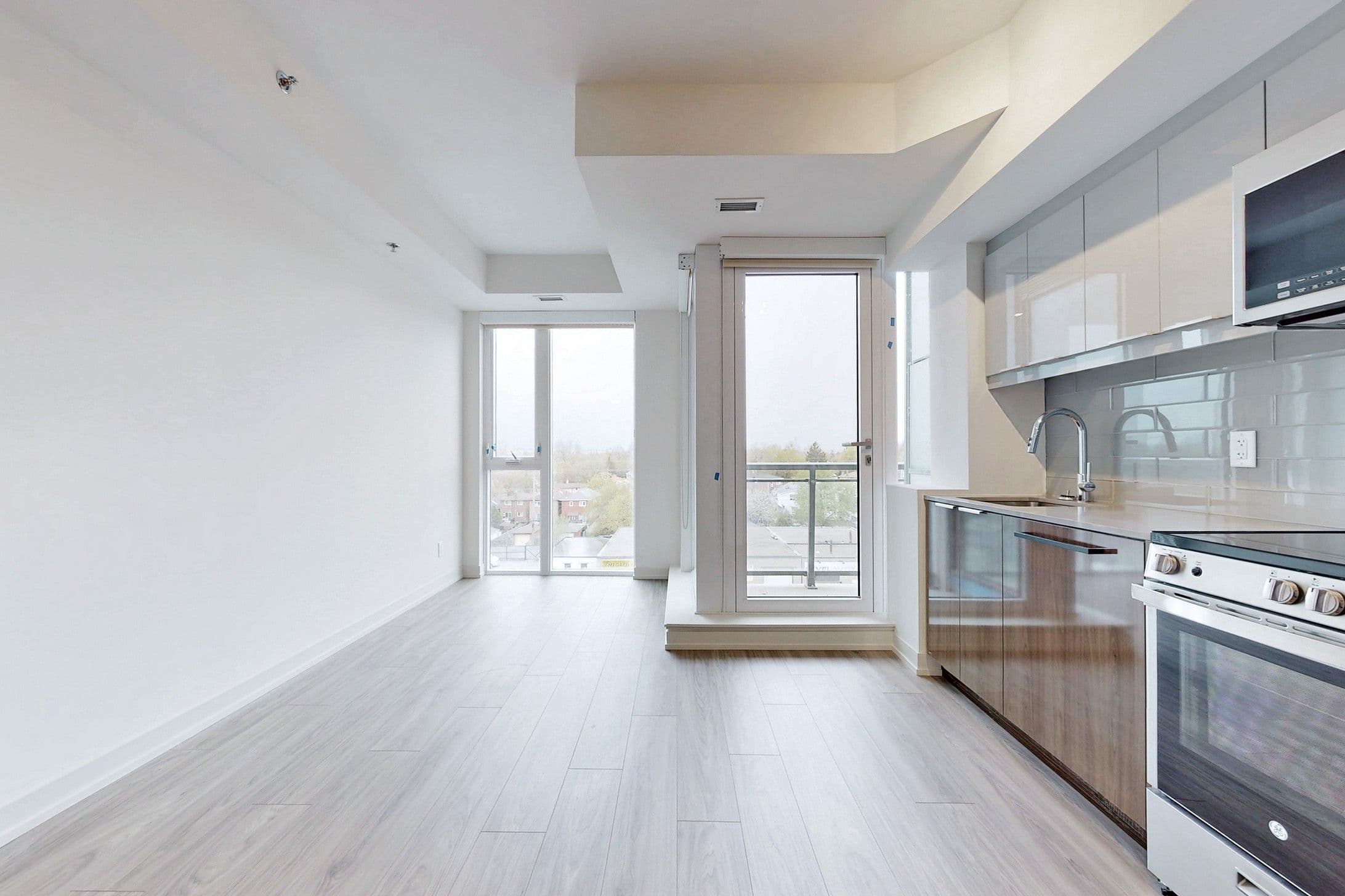 90 Glen Everest Road 605, Toronto E06, ON M1N 0C3