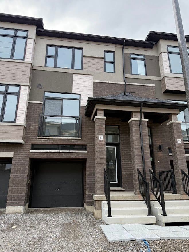 313 Conklin Road 47, Brantford, ON N3T 0Y8