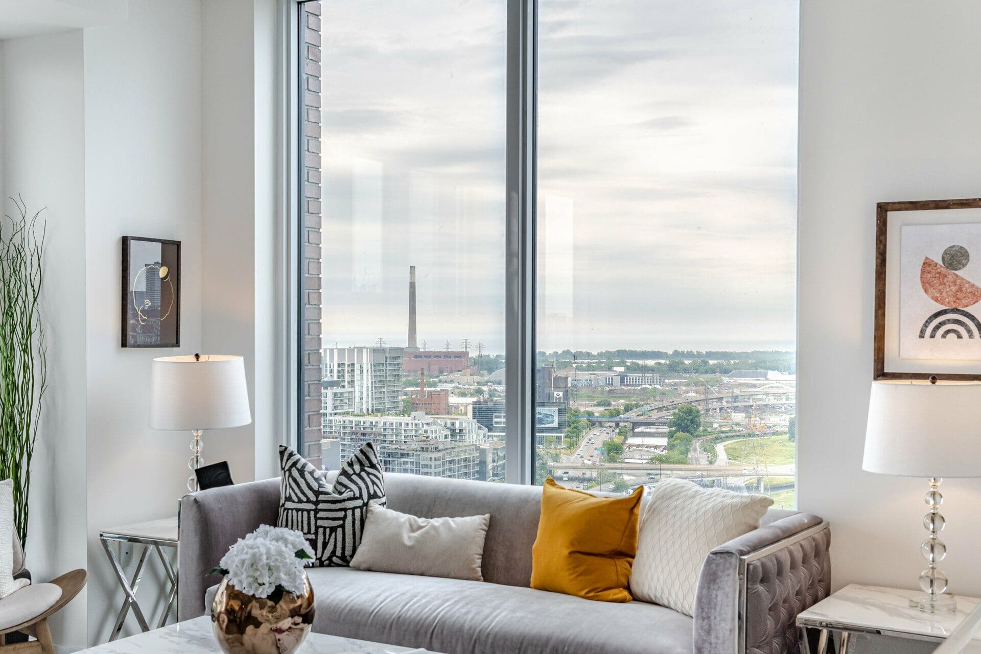 130 River Street 2302, Toronto C08, ON M5A 0R8