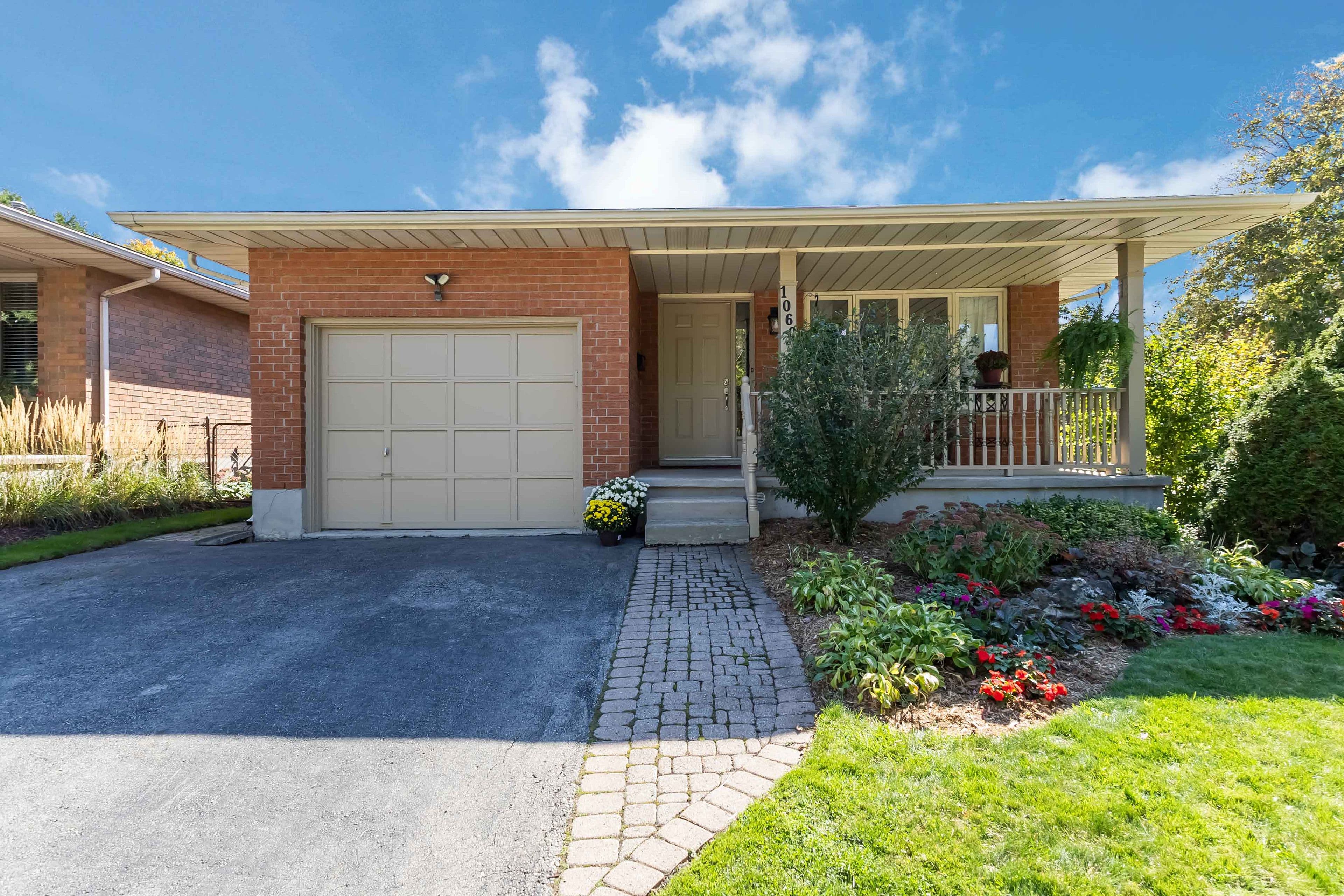 1060 Guildwood Boulevard, London North, ON N6H 4G5