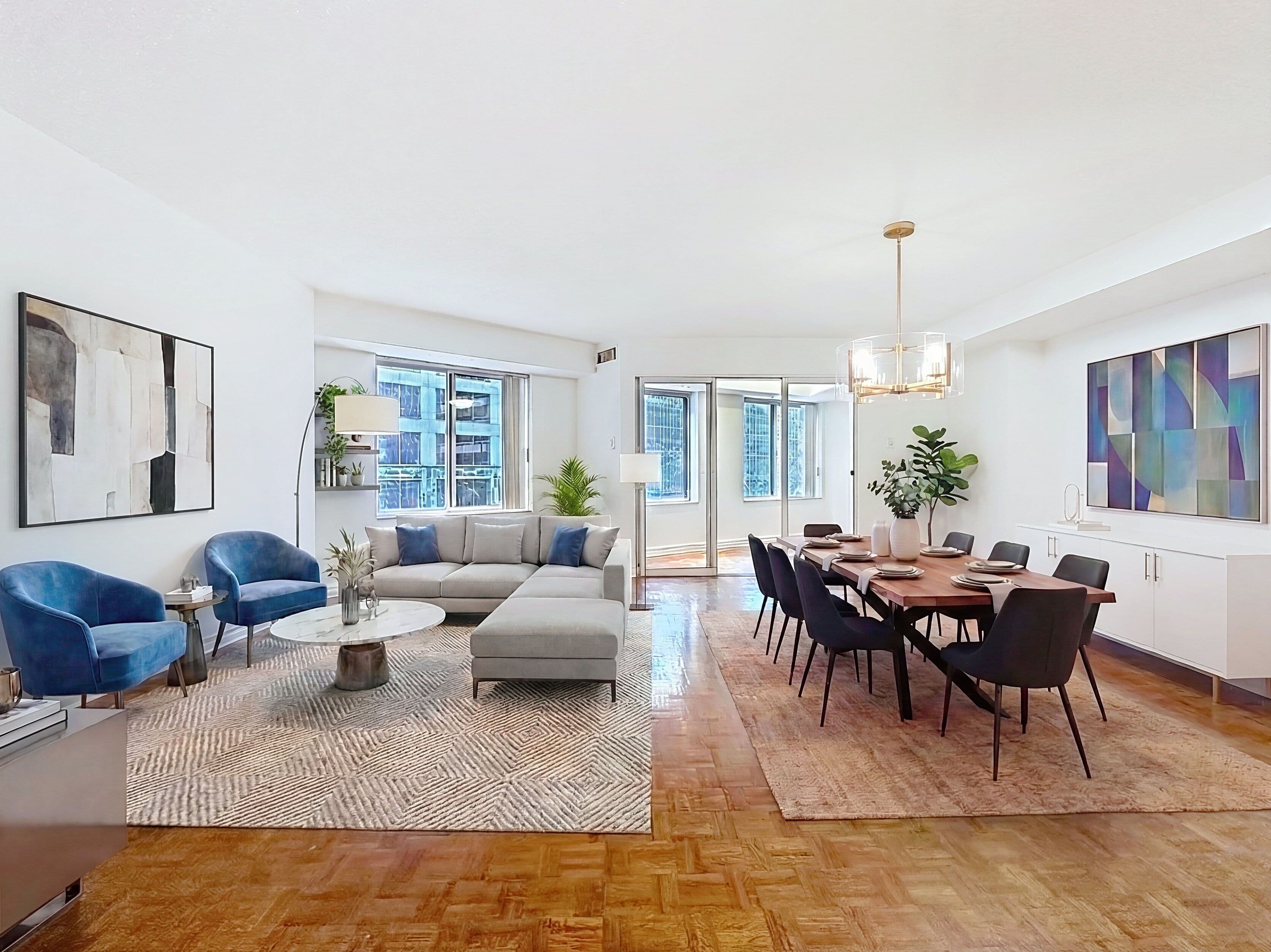 33 University Avenue 302, Toronto C01, ON M5J 2S7