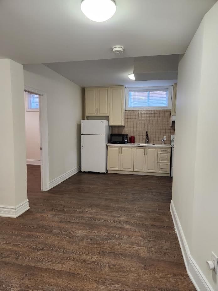 33 Scarborough Golf Club Road, Toronto E08, ON M1M 3C6