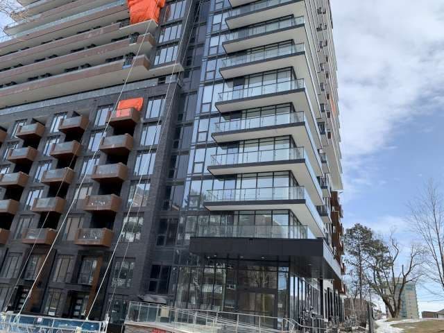 21 Park Street E 216, Mississauga, ON L5G 1L7