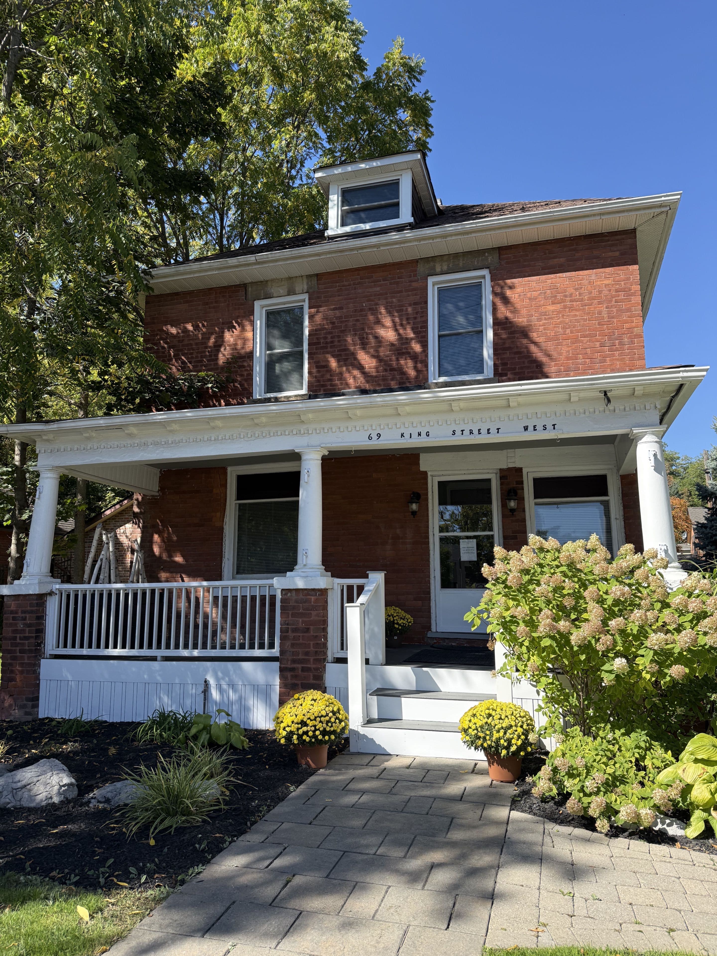 69 King Street W, Caledon, ON L7E 1A2