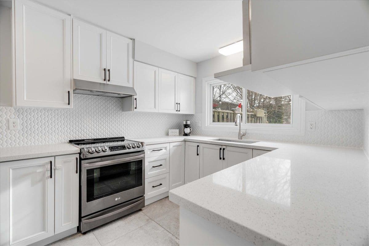 1460 Limberlost Road 50, London North, ON N6G 2C6