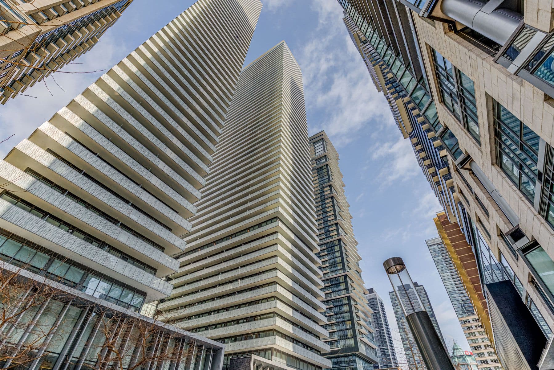 50 Charles Street E 3804, Toronto C08, ON M4Y 1T1