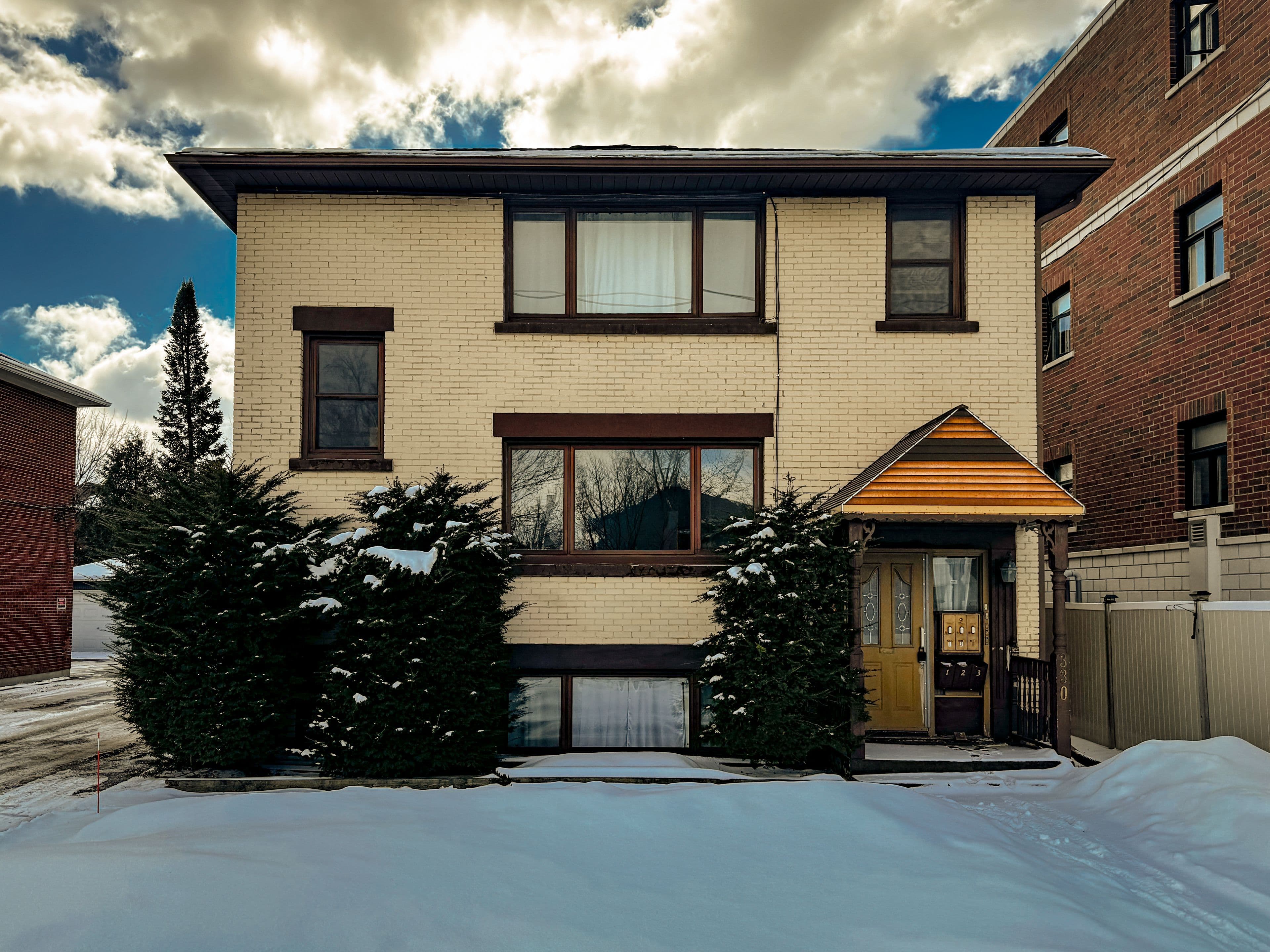 330 Donald Street 2, Overbrook - Castleheights and Area, ON K1K 1M5