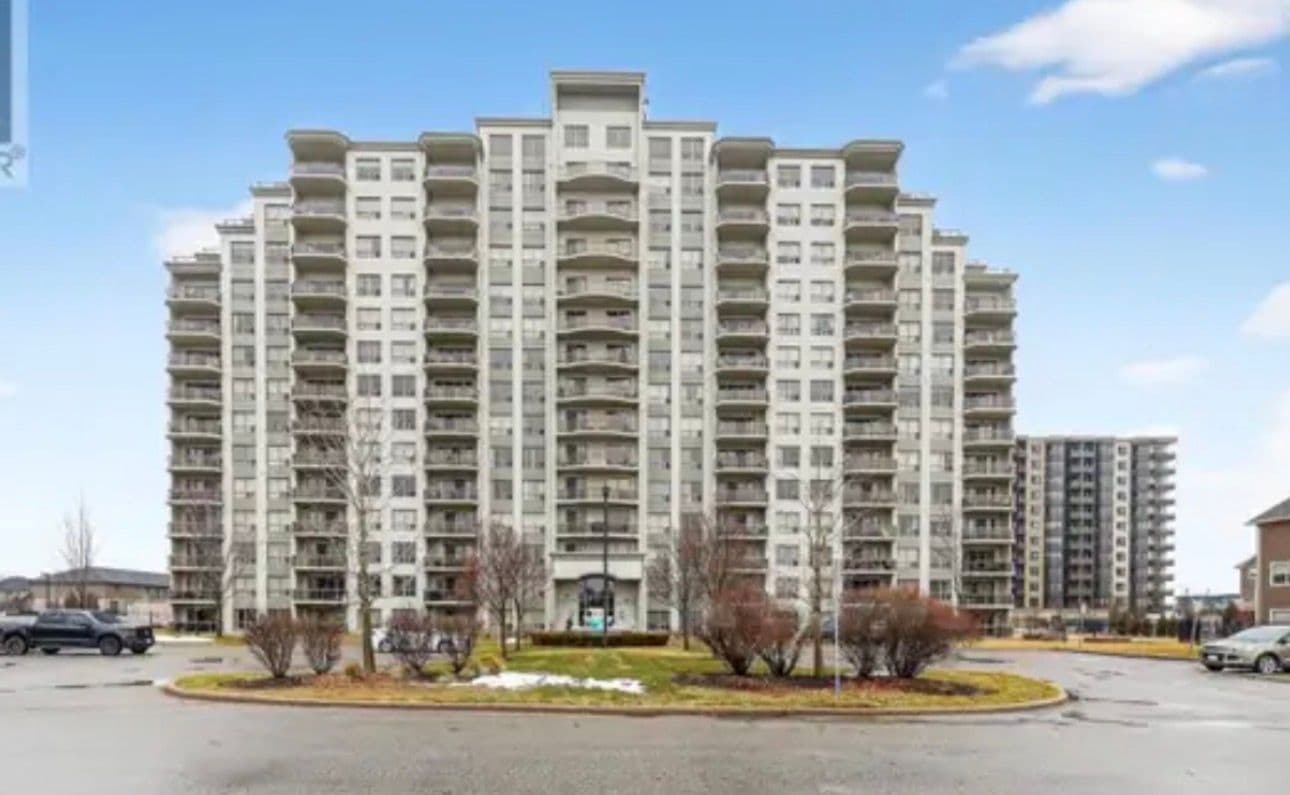 1030 Coronation Drive 406, London North, ON N6G 0G5