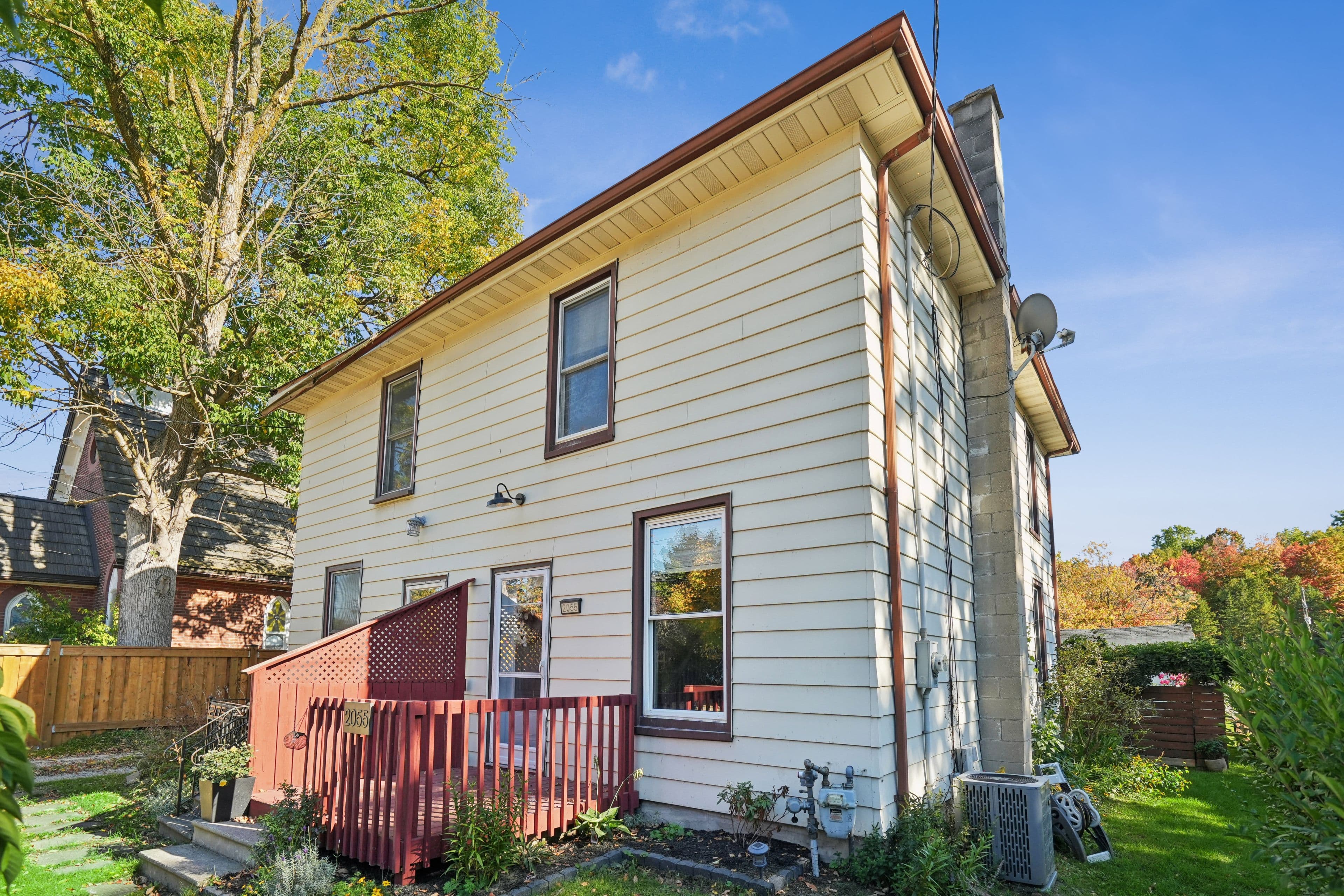 2055 Embleton Road, Brampton, ON L6Y 0E9