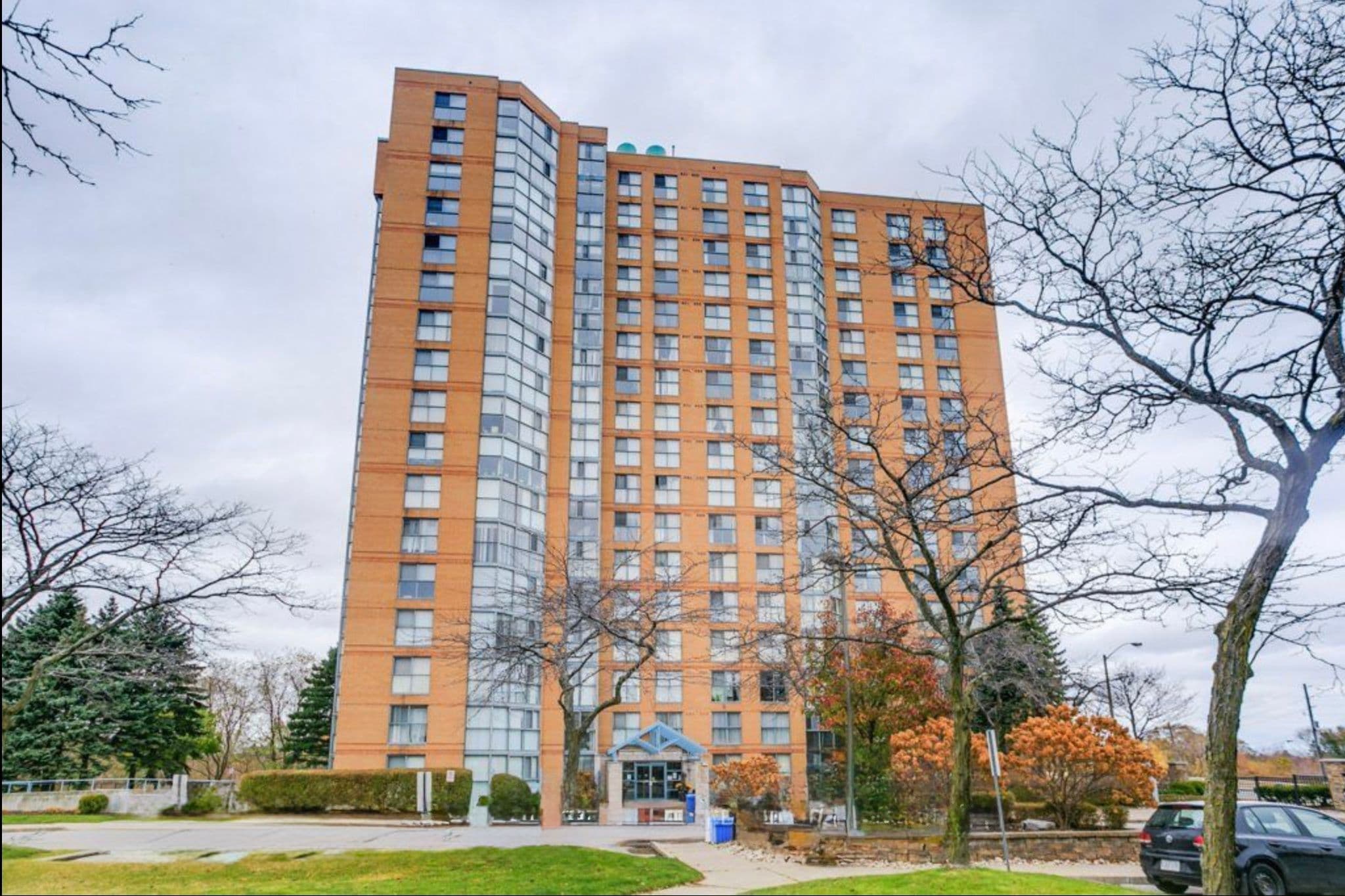 90 Dale Avenue 1208, Toronto E08, ON M1J 3N4