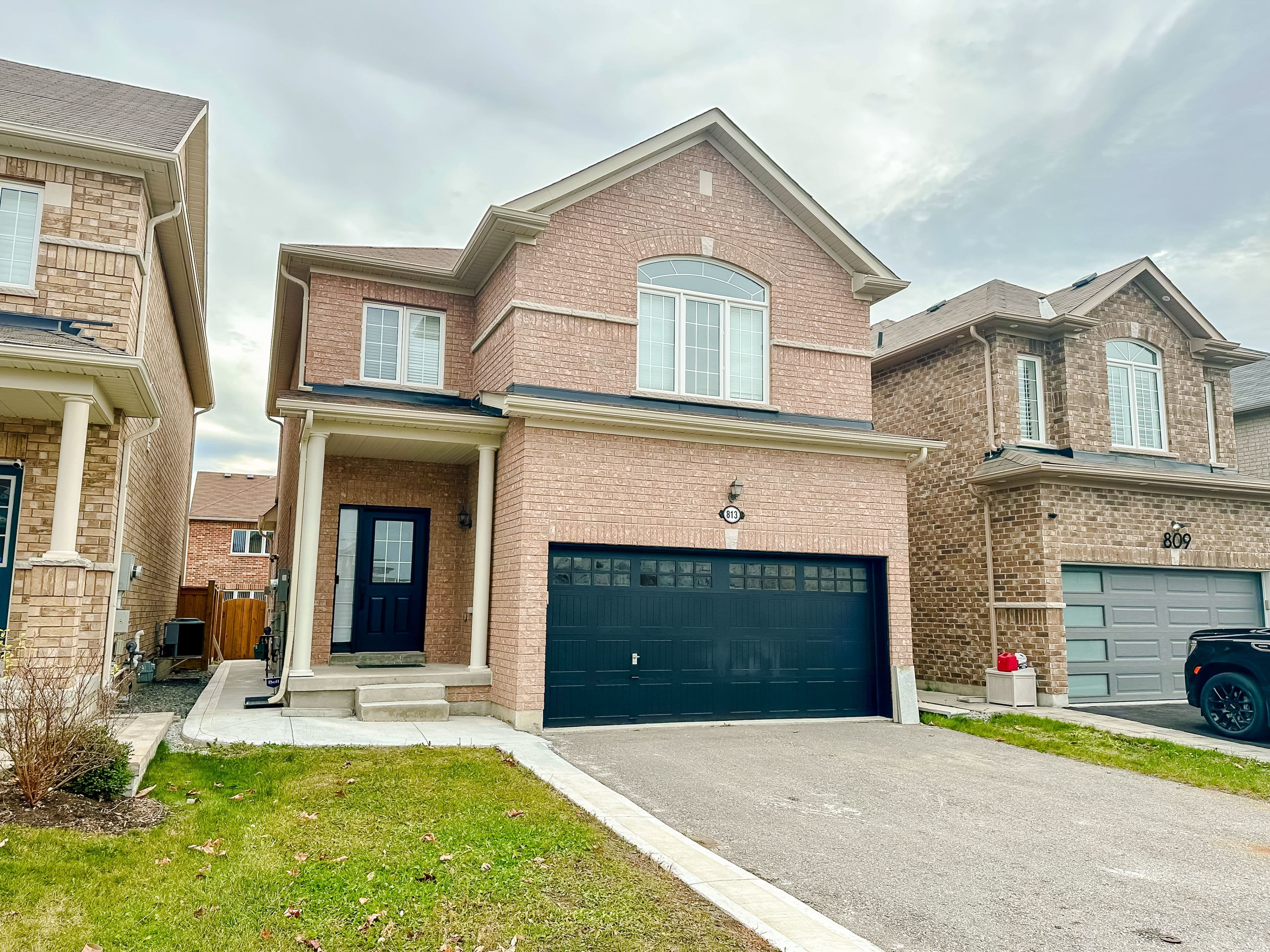 813 Groveland Avenue Bsmt, Oshawa, ON L1K 0C3