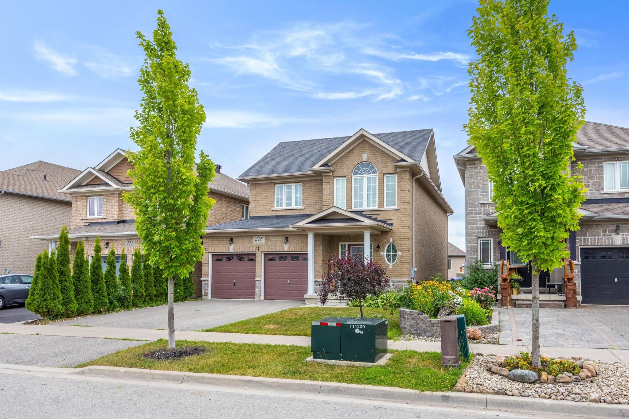 218 Richardson Crescent, Bradford West Gwillimbury, ON L3Z 0R6