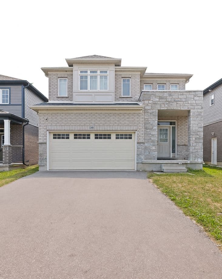 139 FREURE Drive, Cambridge, ON N1S 0A2