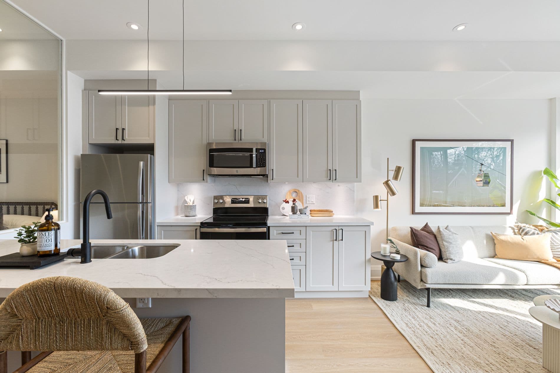 53 Harriet Street D, Toronto E01, ON M4L 2G1